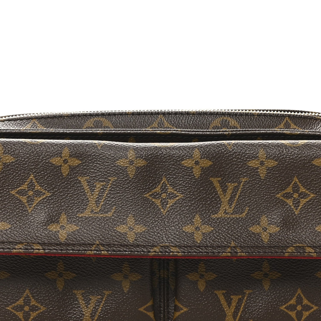 Louis Vuitton Monogram Viva-Cite MM