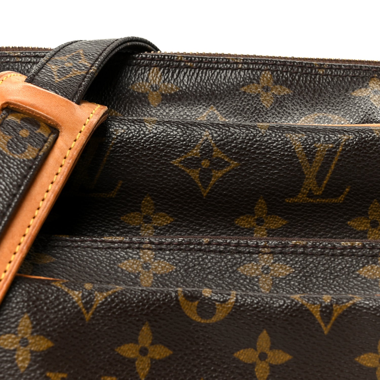 Louis Vuitton Monogram Nil 28