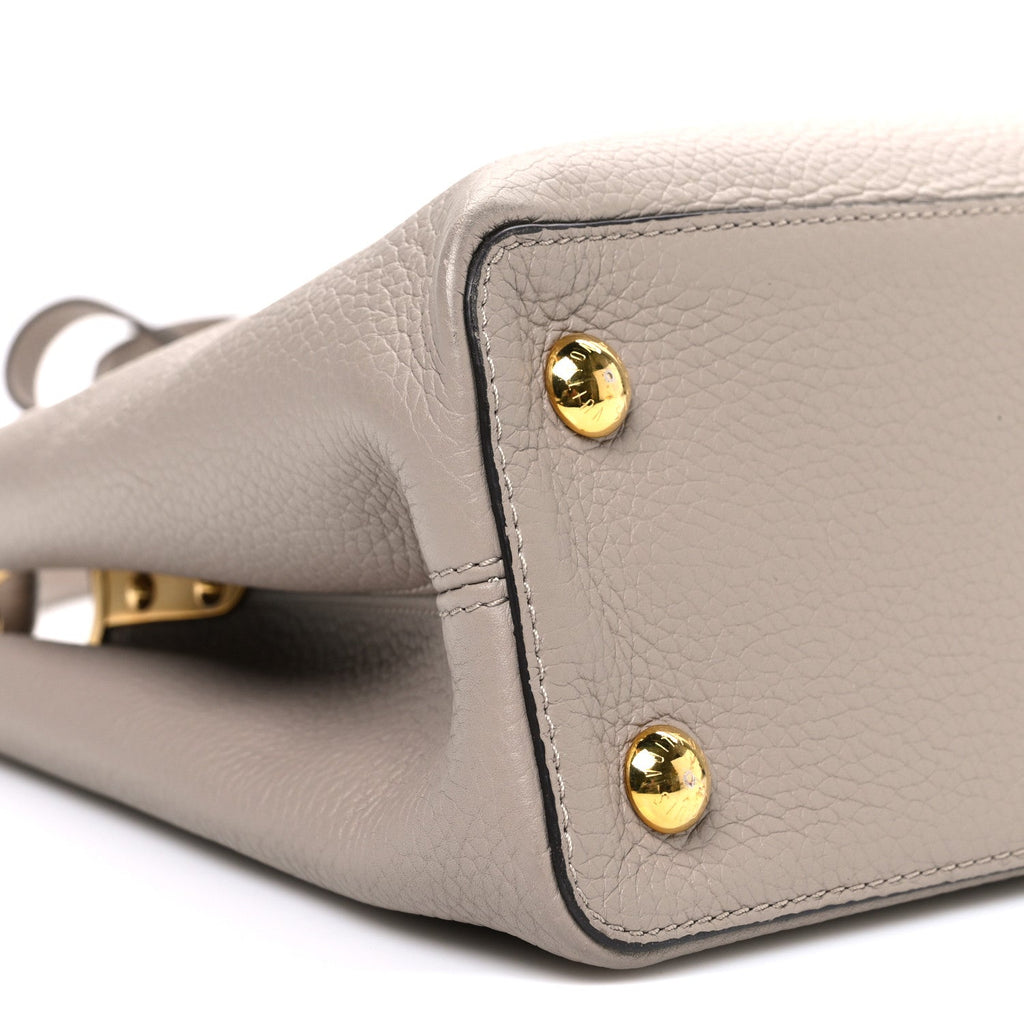 Louis Vuitton Taurillon Capucines PM Galet