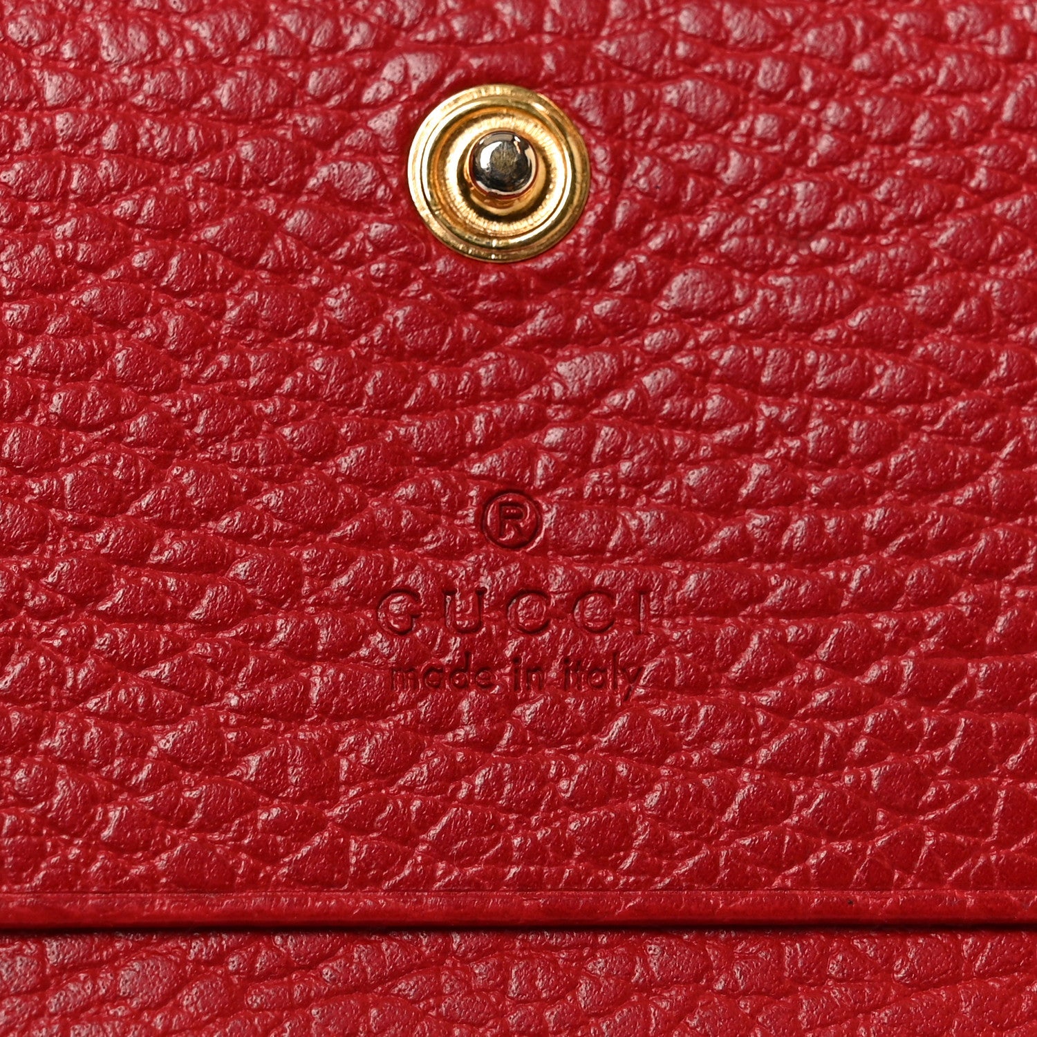 Gucci Pebbled Calfskin GG Marmont Card Case Hibiscus Red