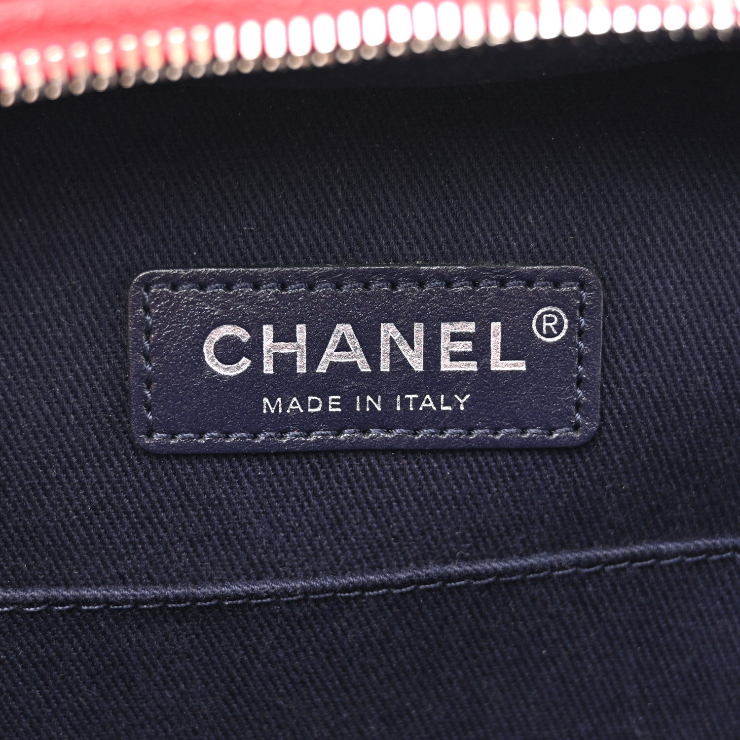 Chanel Aged Calfskin Quilted Top Handle Camera Case Red