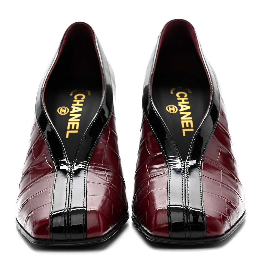 Crocodile Embossed Patent Calfskin Pumps 38.5 Burgundy Black
