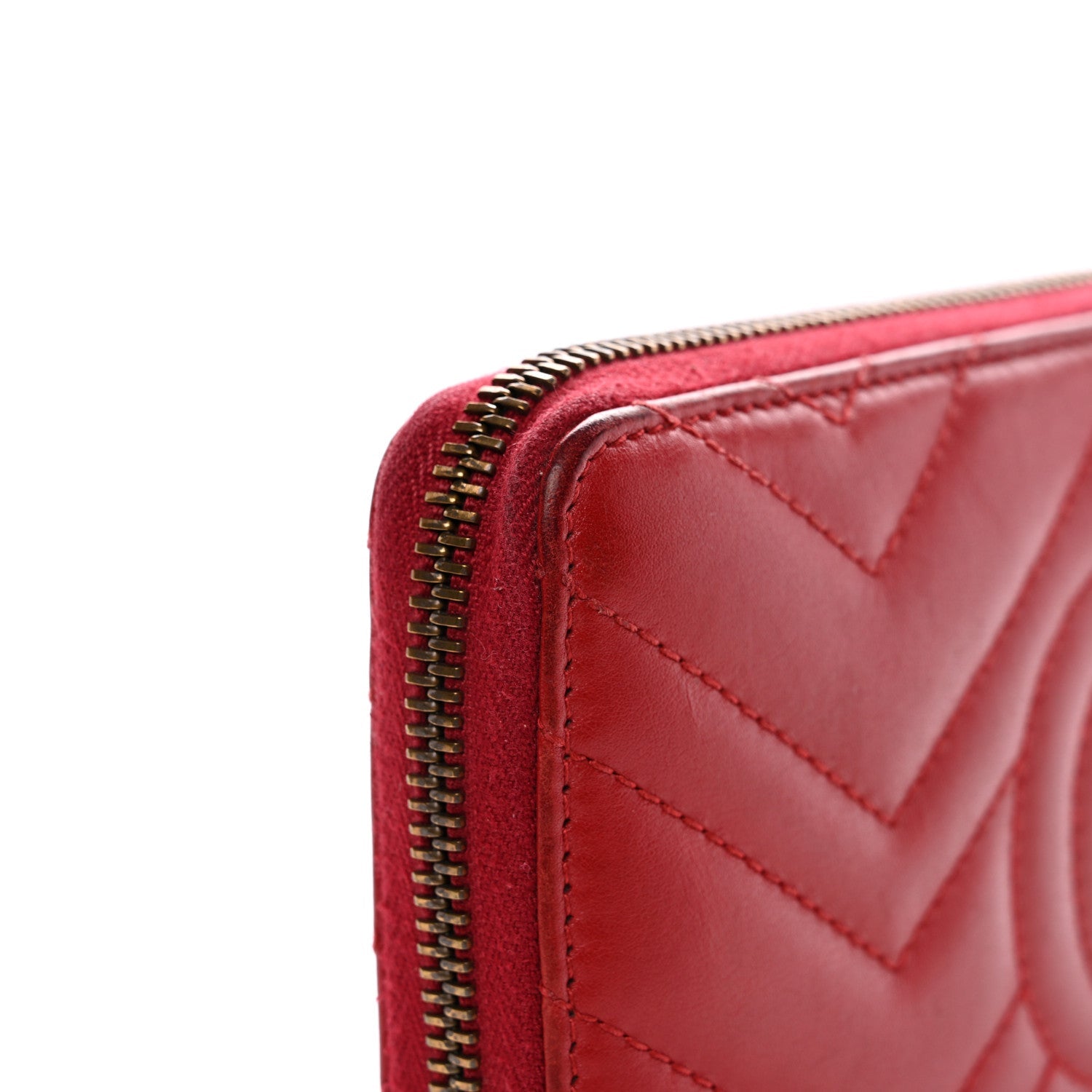 Gucci Calfskin Matelasse GG Marmont Zip Around Wallet Hibiscus Red