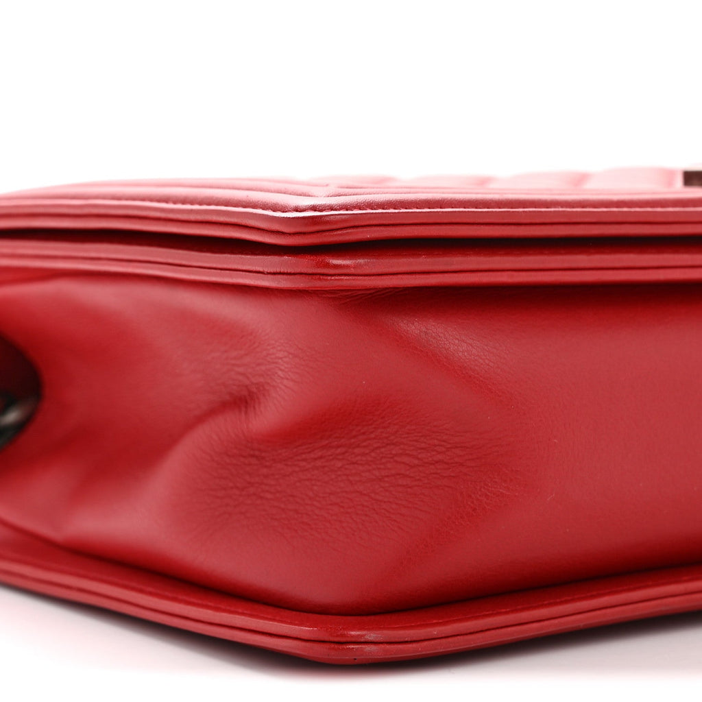 Chanel Calfskin Quilted New Medium Boy Flap Red