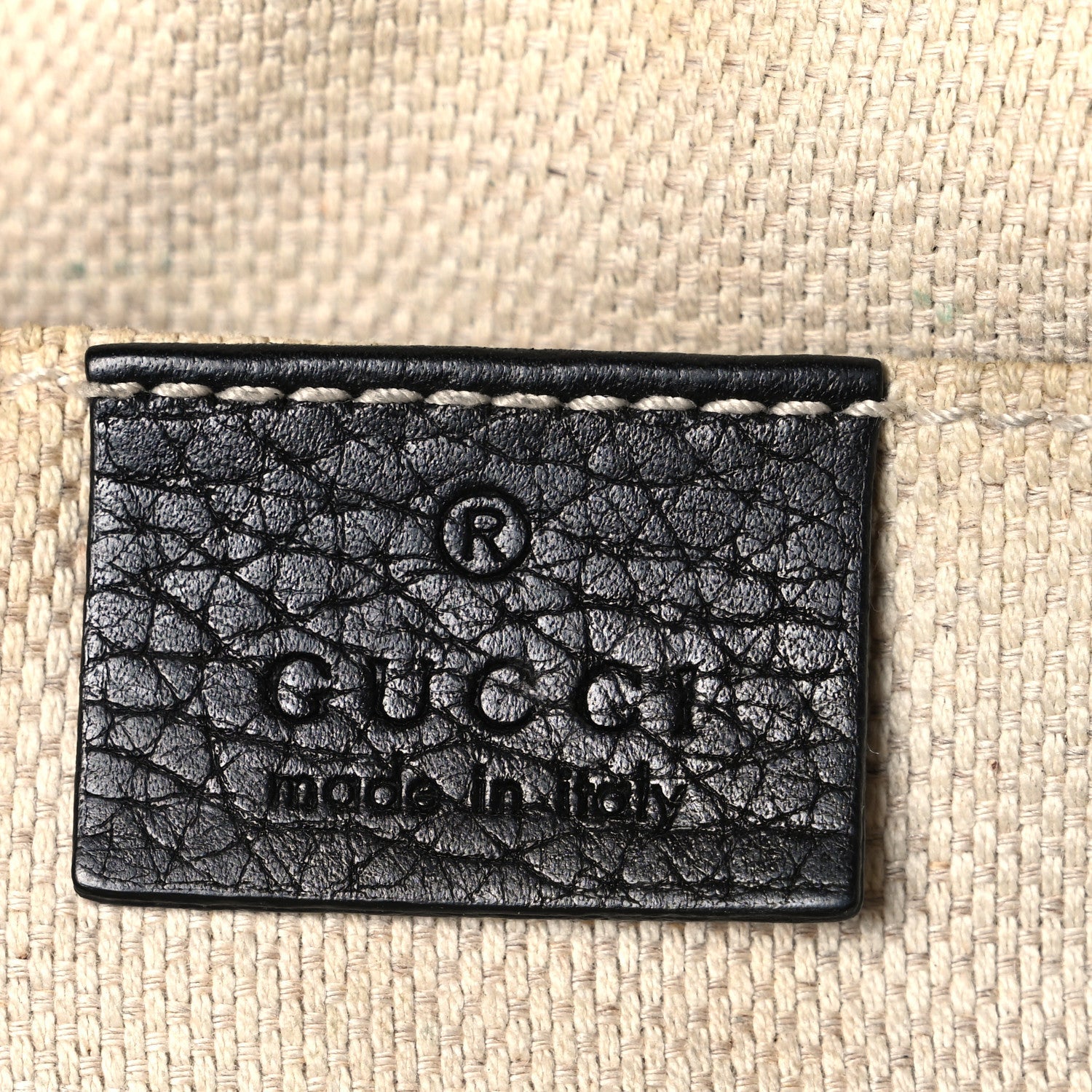 Gucci Pebbled Calfskin Small Soho Disco Bag Black