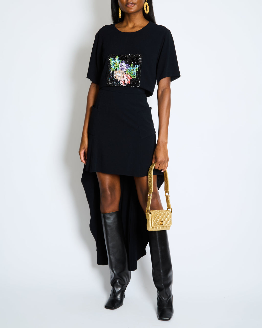 *RUNWAY* Chanel Métiers d'Art 2023 Black Front-Cropped Midi Skirt with Back Gold CC Logo Button Detail Size FR 34 (UK 6)
