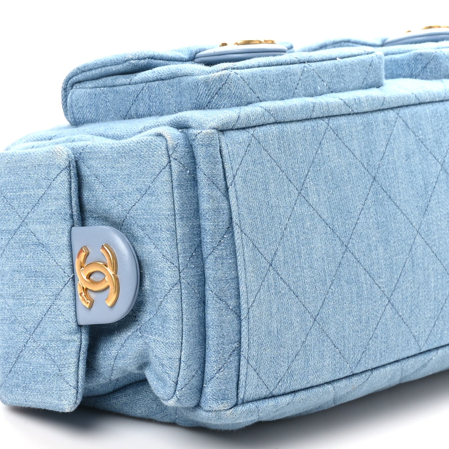 Chanel Washed Denim Quilted Large Trendy Pockets Hobo Blue