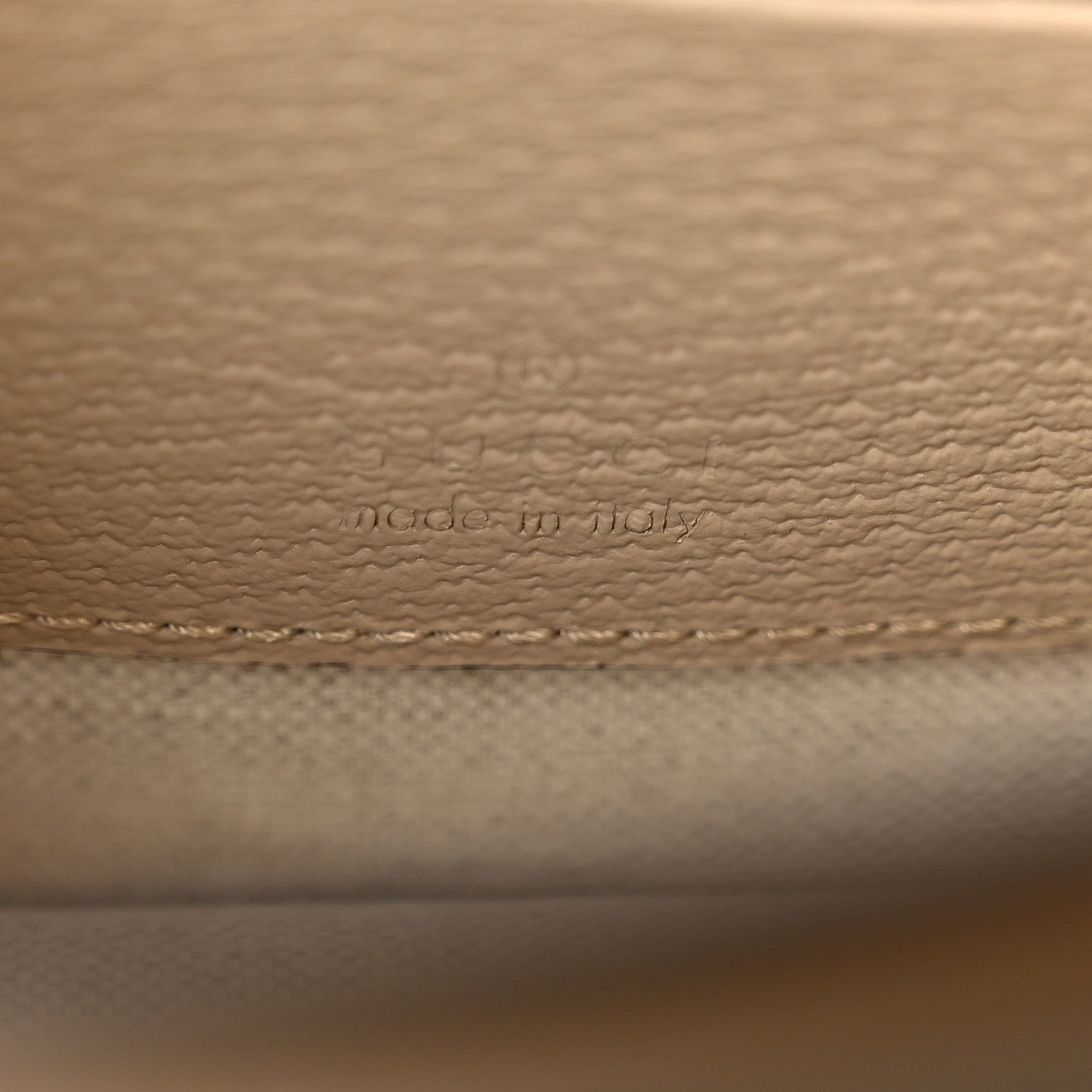 Gucci GG Supreme Monogram Textured Dollar Calfskin Mini Retro Interlocking G Flap Shoulder Bag Beige Mystic White Oatmeal