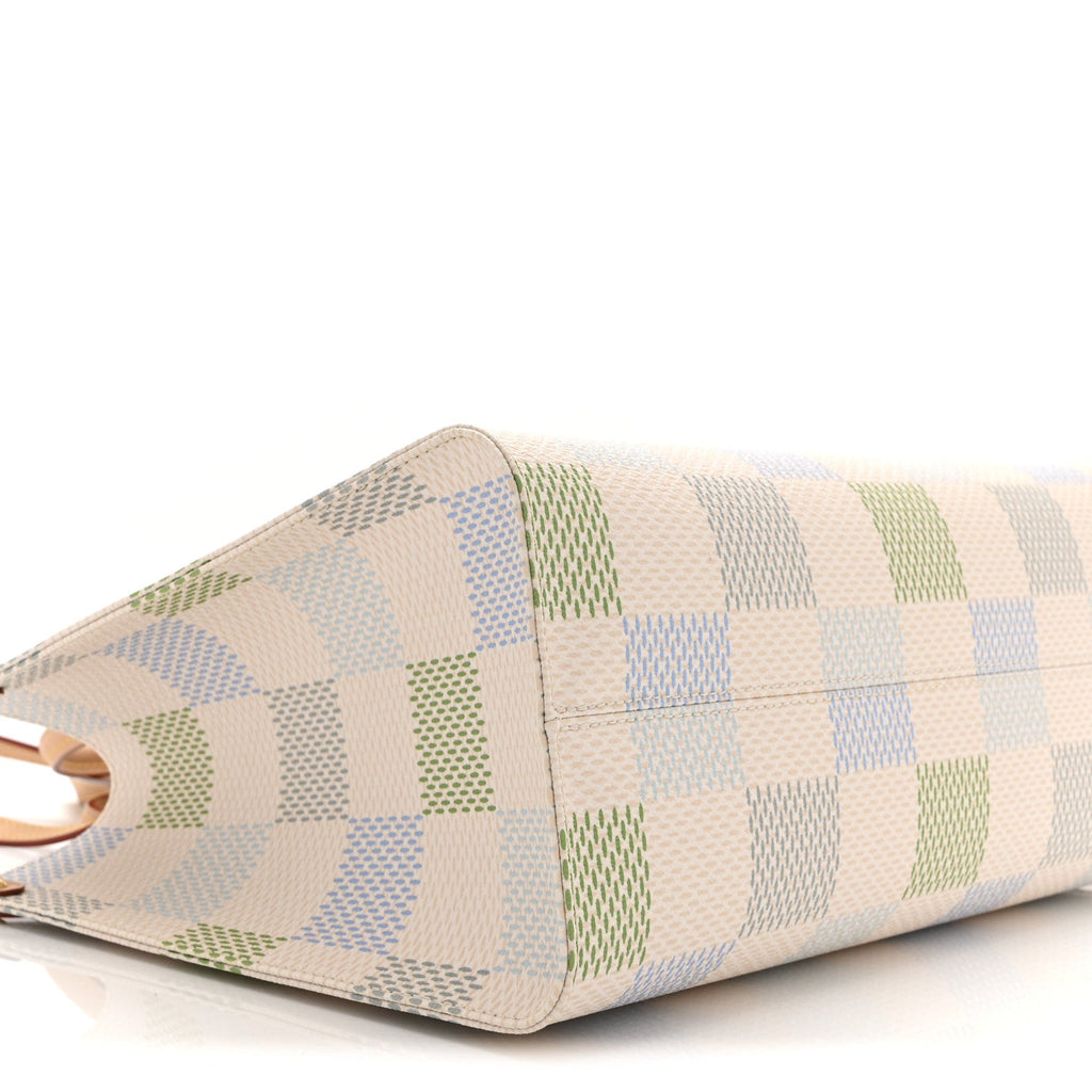 Louis Vuitton Damier Giant Onthego MM Pistachio