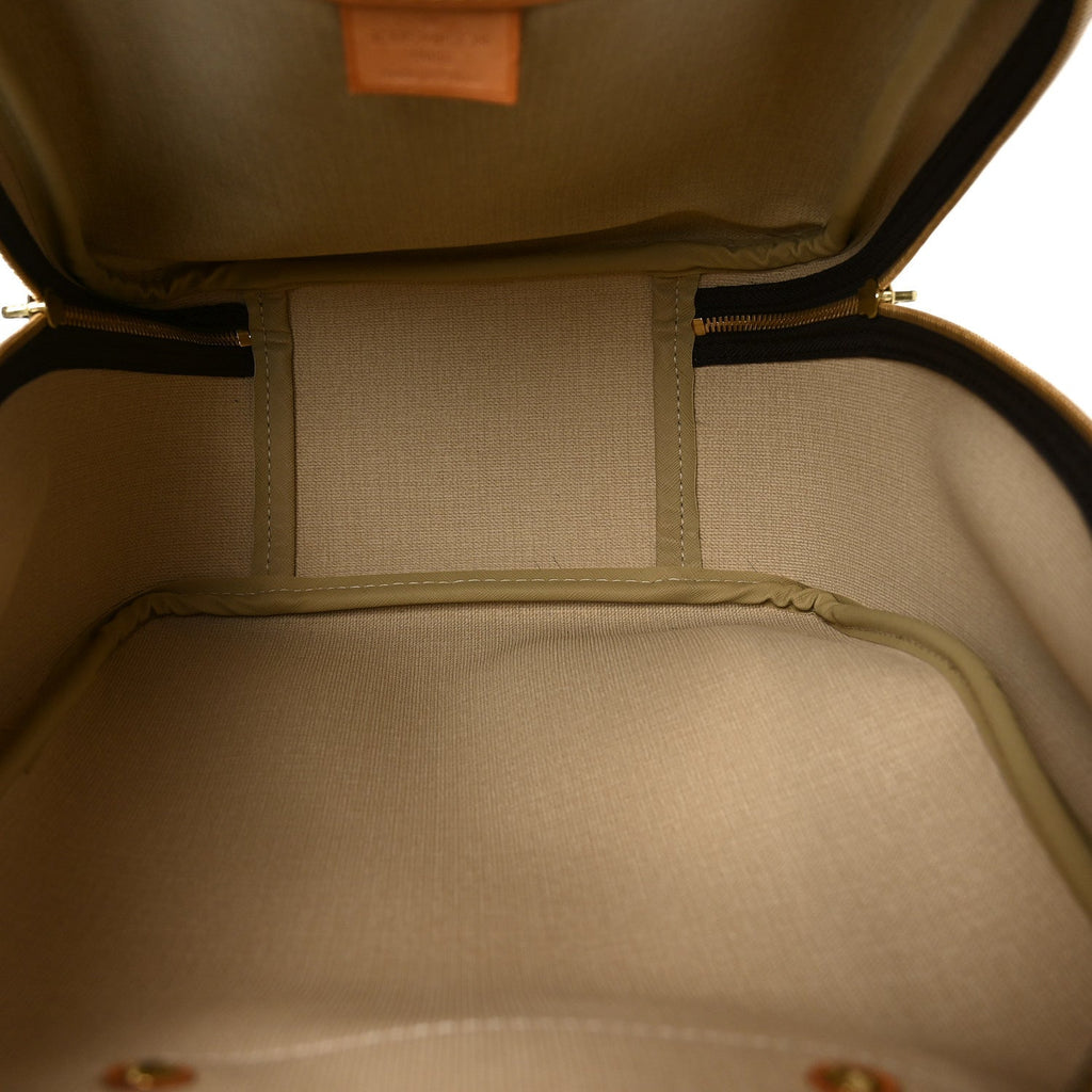 Louis Vuitton Monogram Excursion Shoe Bag