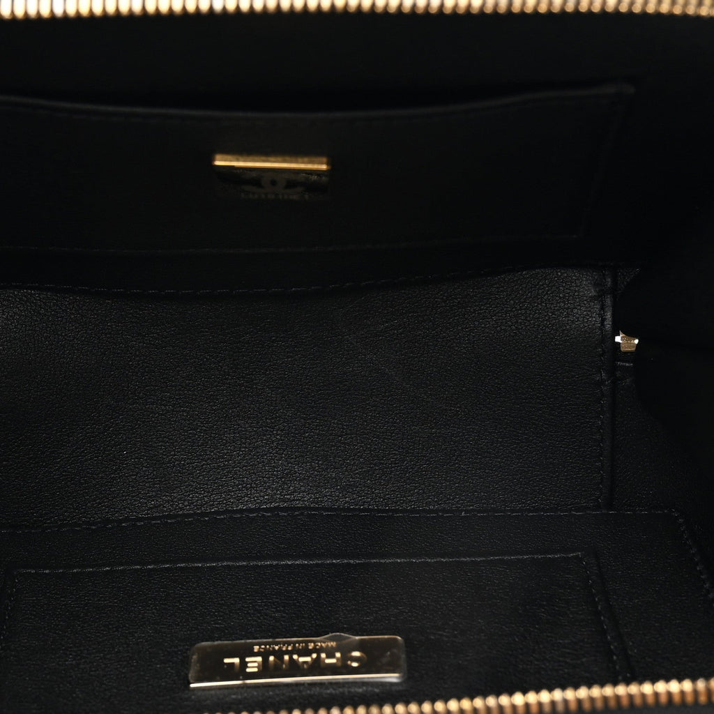 Chanel Lambskin Quilted Coco Click Bag Black