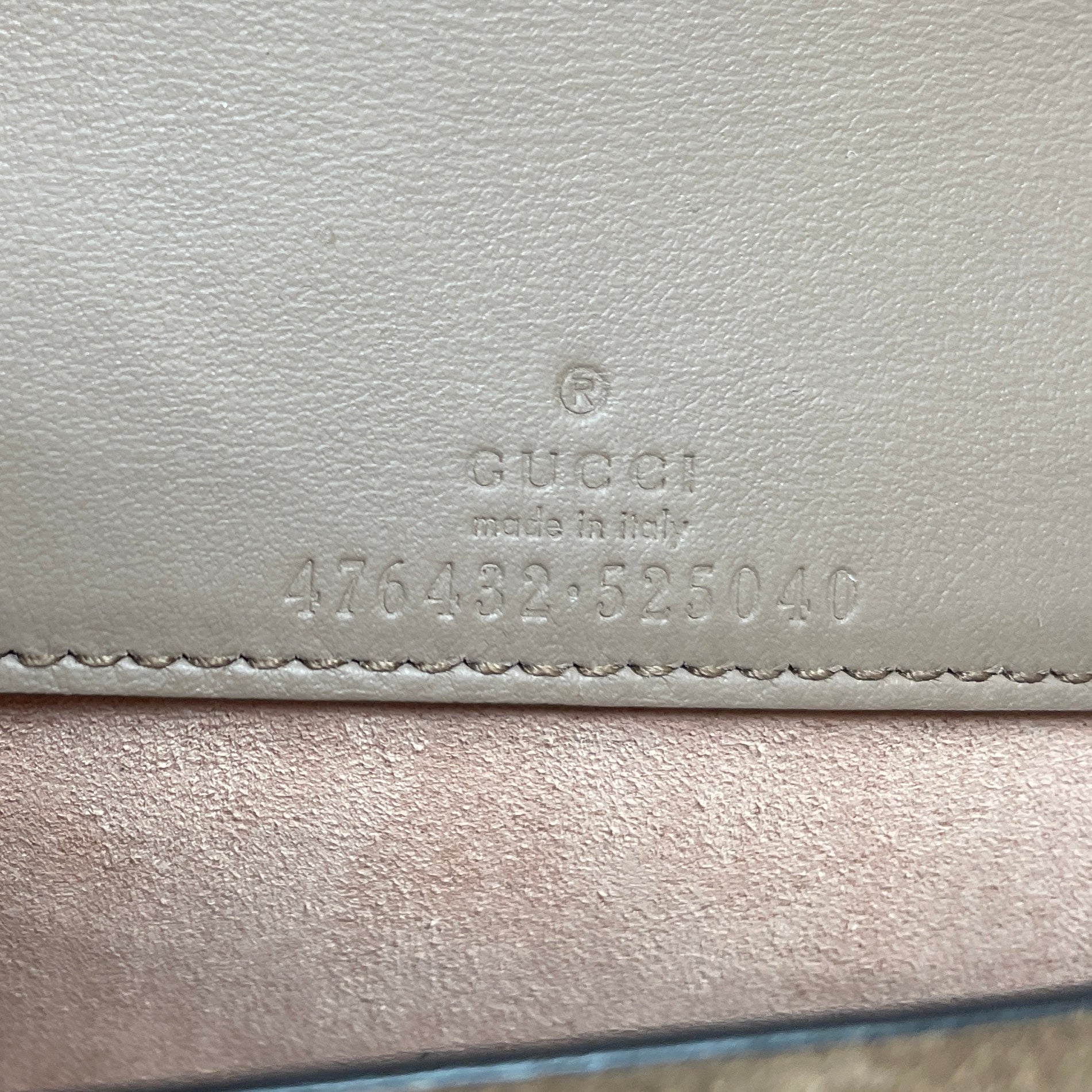 GUCCI Dionysus GG Supreme Super Mini