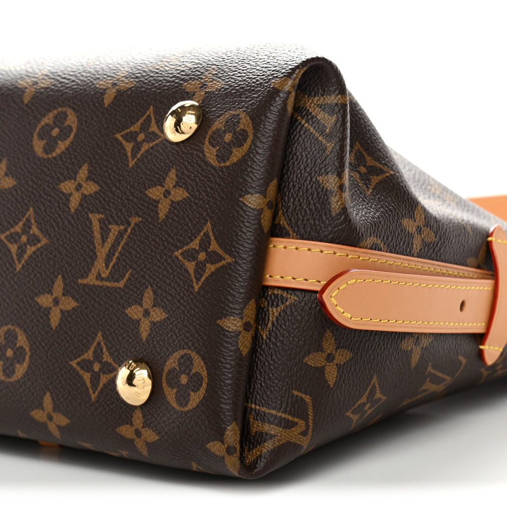 Louis Vuitton Monogram Carryall PM