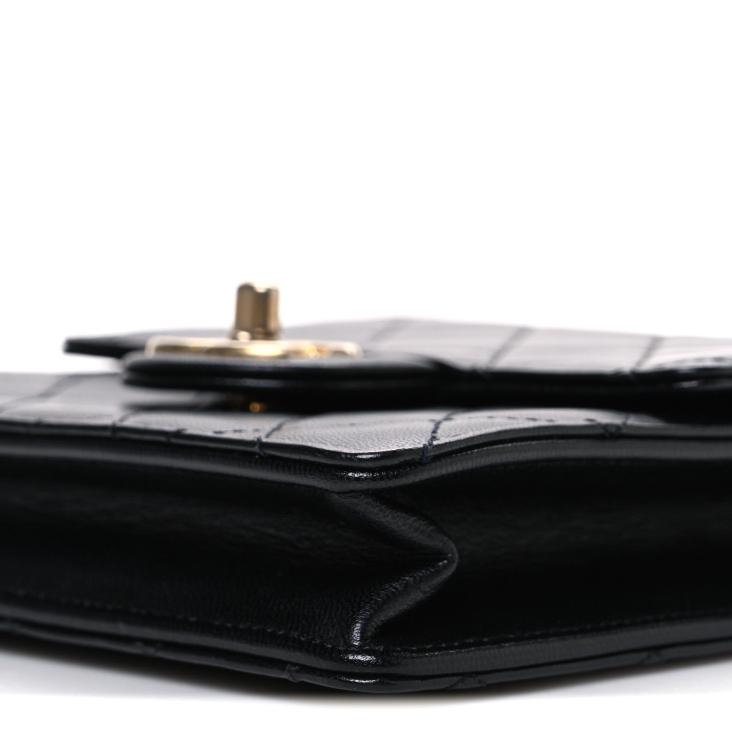 Chanel Lambskin Quilted Chic Pearls Flap Black