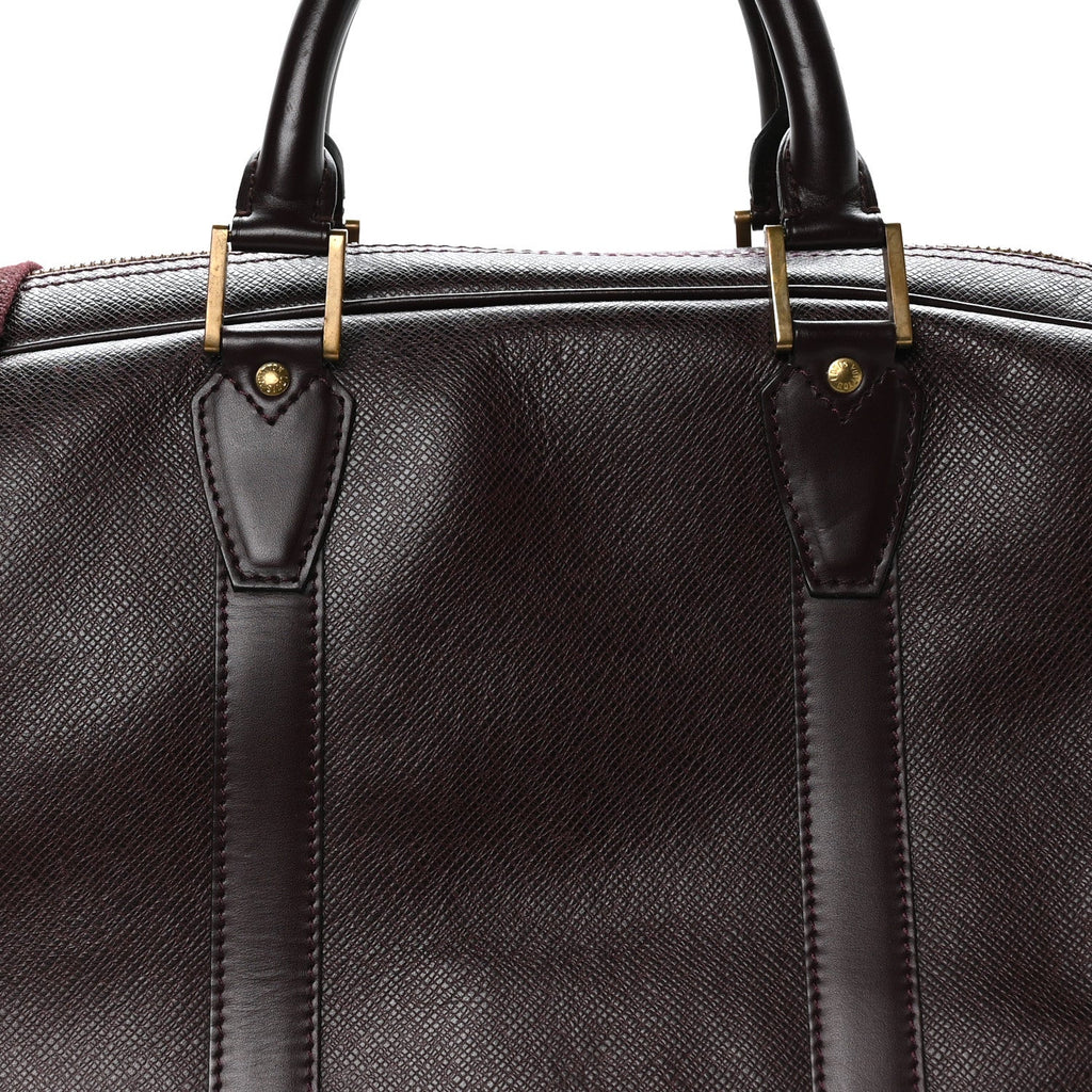 Louis Vuitton Taiga Kendall GM Acajou