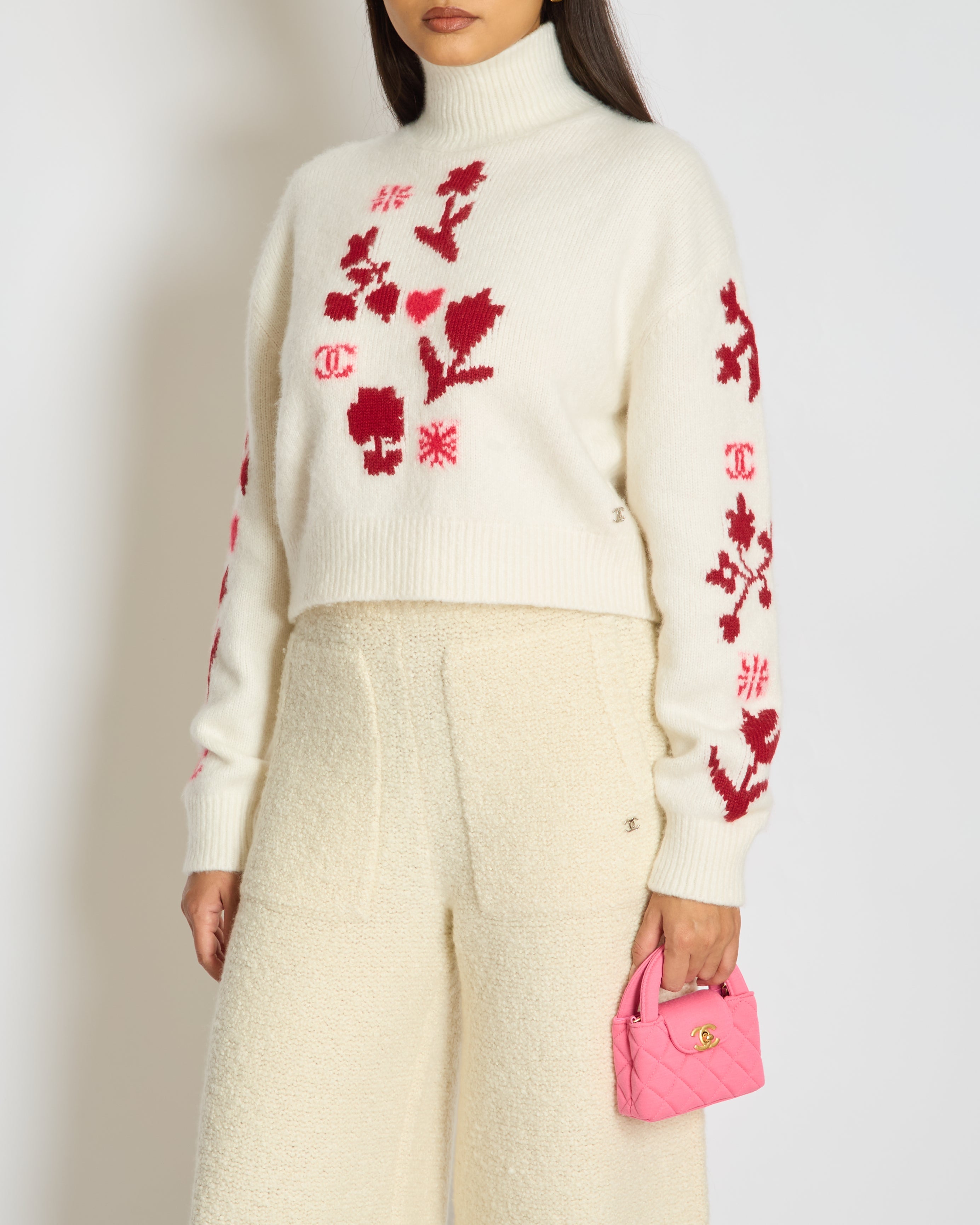 Chanel 24N Cream and Red Coco Neige Floral Cashmere Knitted Jumper Size FR 38 (UK 10)