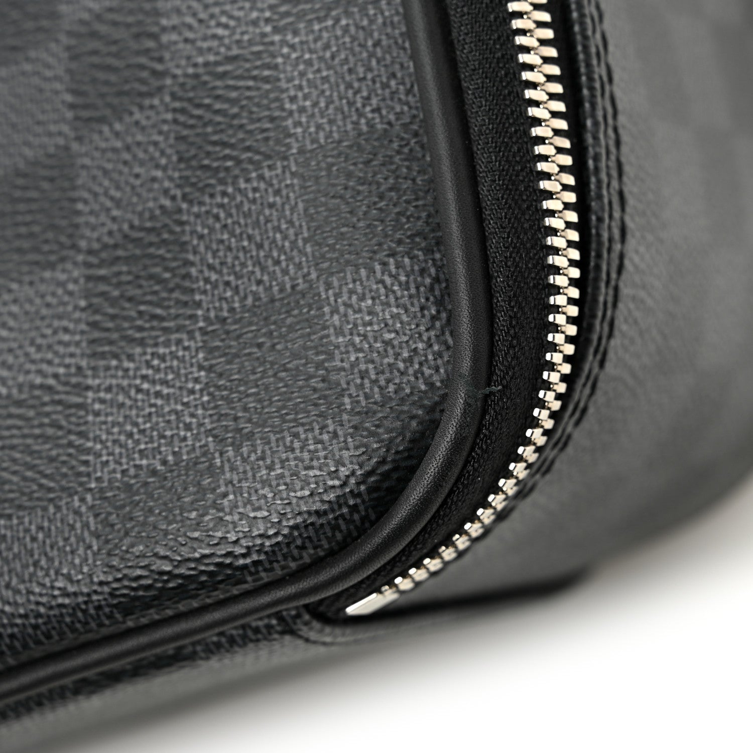 Louis Vuitton Damier Graphite Michael Backpack NV2