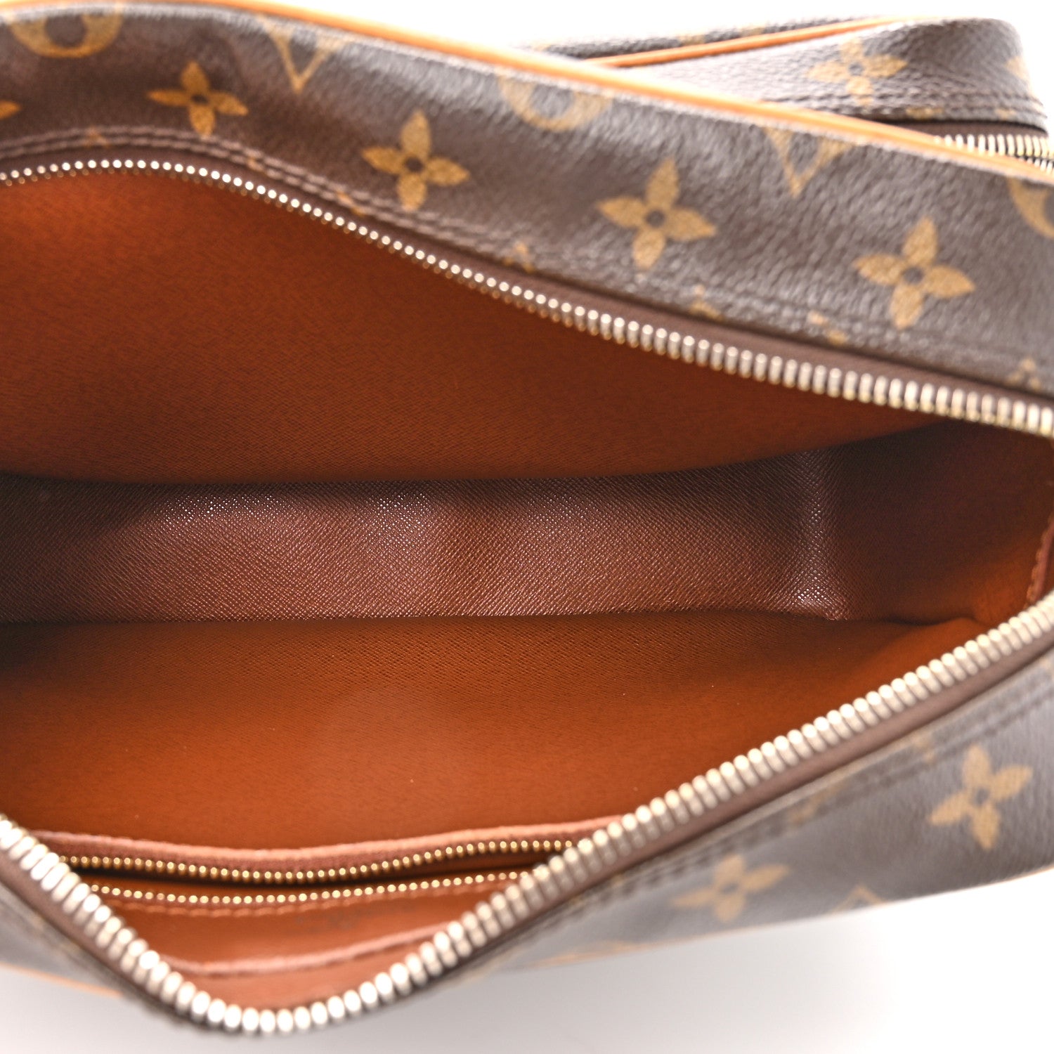 Louis Vuitton Monogram Nil 28