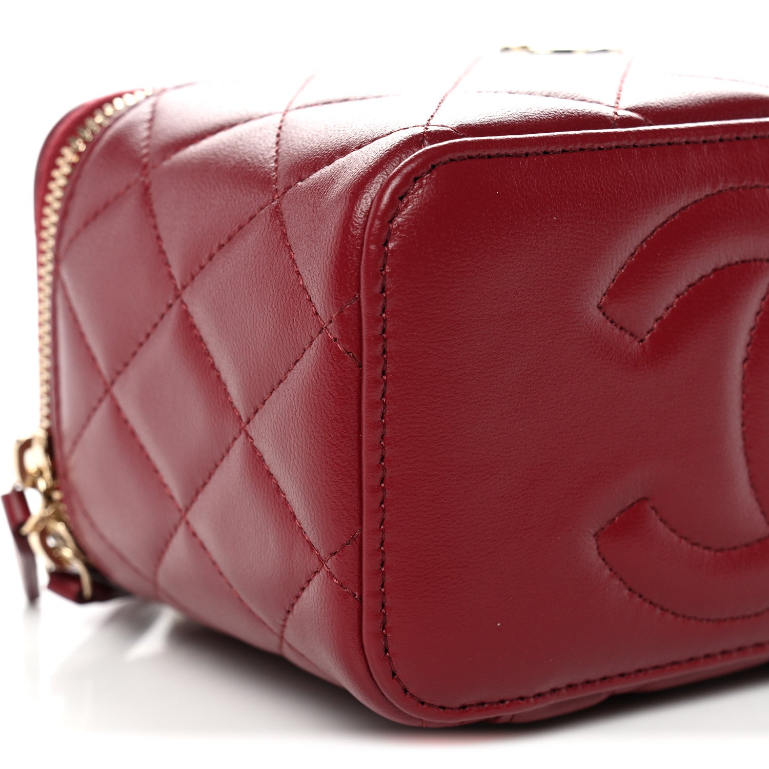 Chanel Lambskin Quilted Small Top Handle Vanity Case With Chain Burgundy