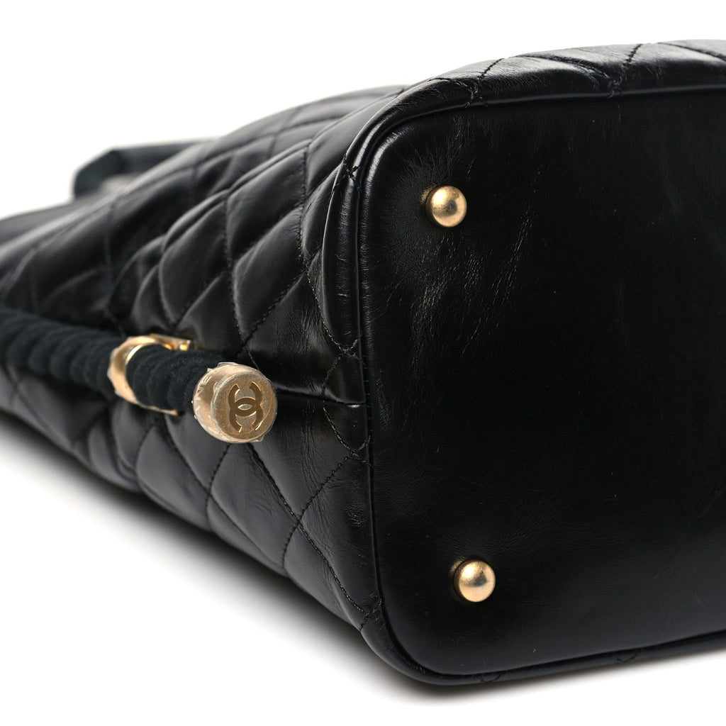 Chanel Crumpled Calfskin En Vogue Rope Hobo Bag Black