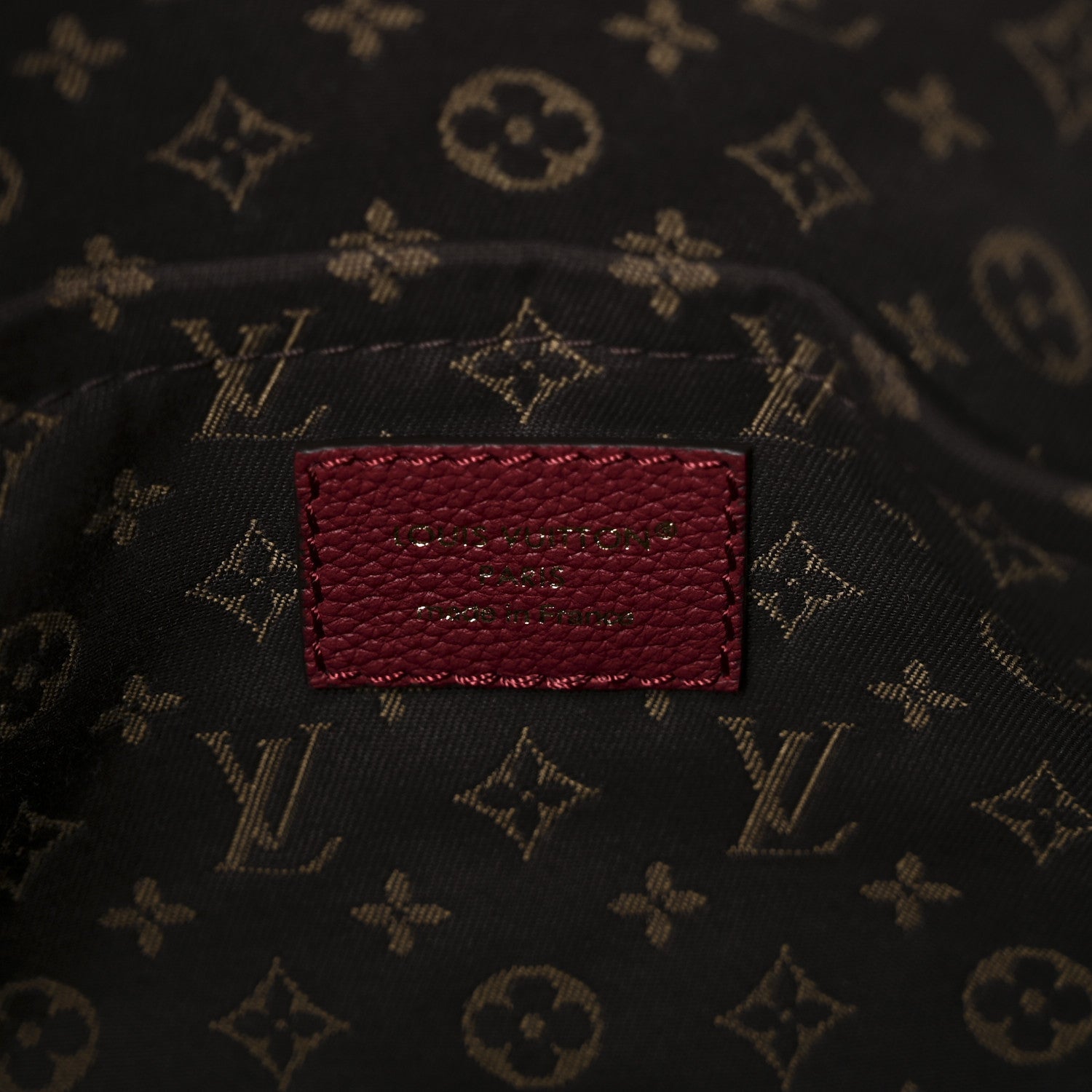 Louis Vuitton Calfskin Monogram Express MM Carmin Red