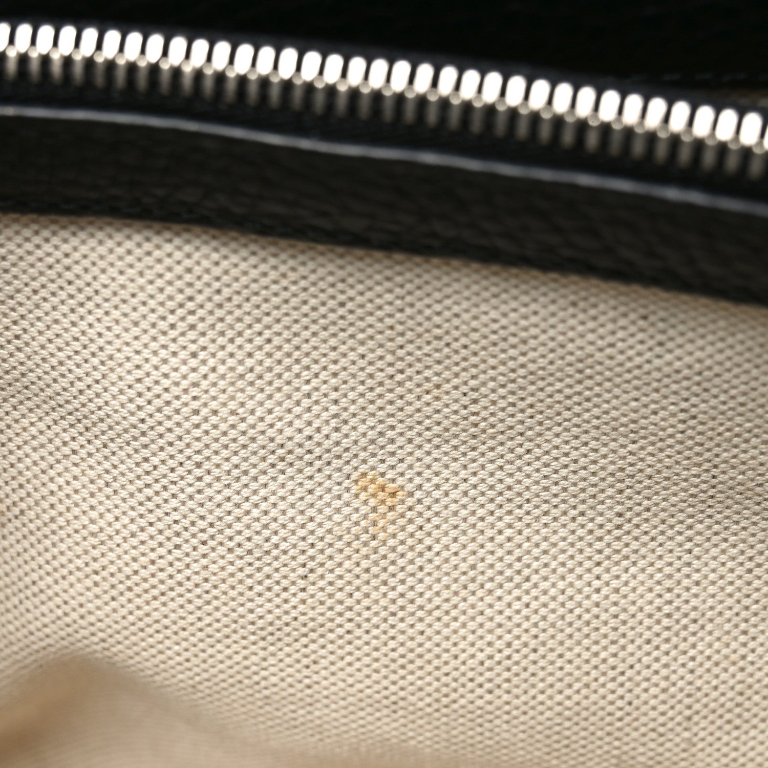 Gucci Pebbled Calfskin Small Dionysus Shoulder Bag Black