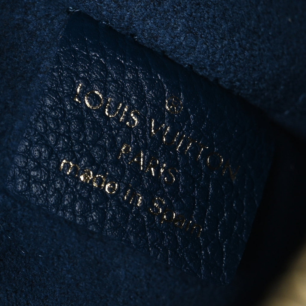Louis Vuitton Empreinte Monogram Giant Pochette MM Degrade Bleu