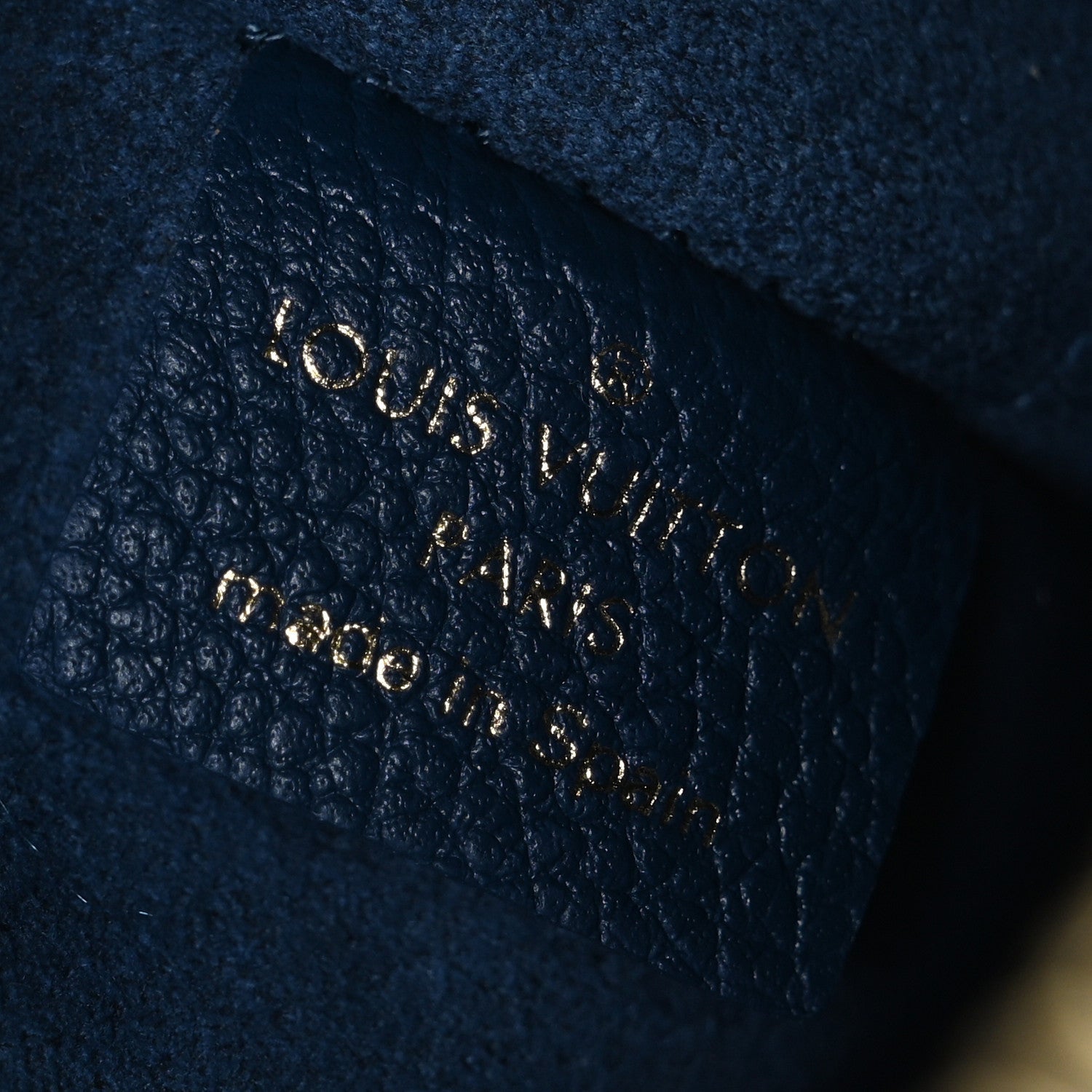 Louis Vuitton Empreinte Monogram Giant Pochette MM Degrade Bleu