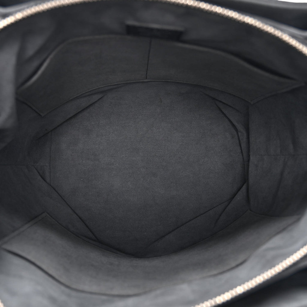 Louis Vuitton Mahina Haumea Black