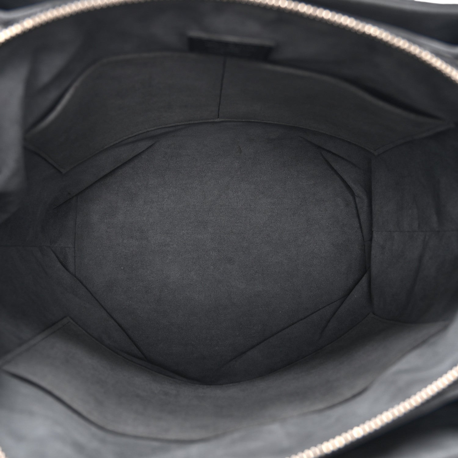Louis Vuitton Mahina Haumea Black