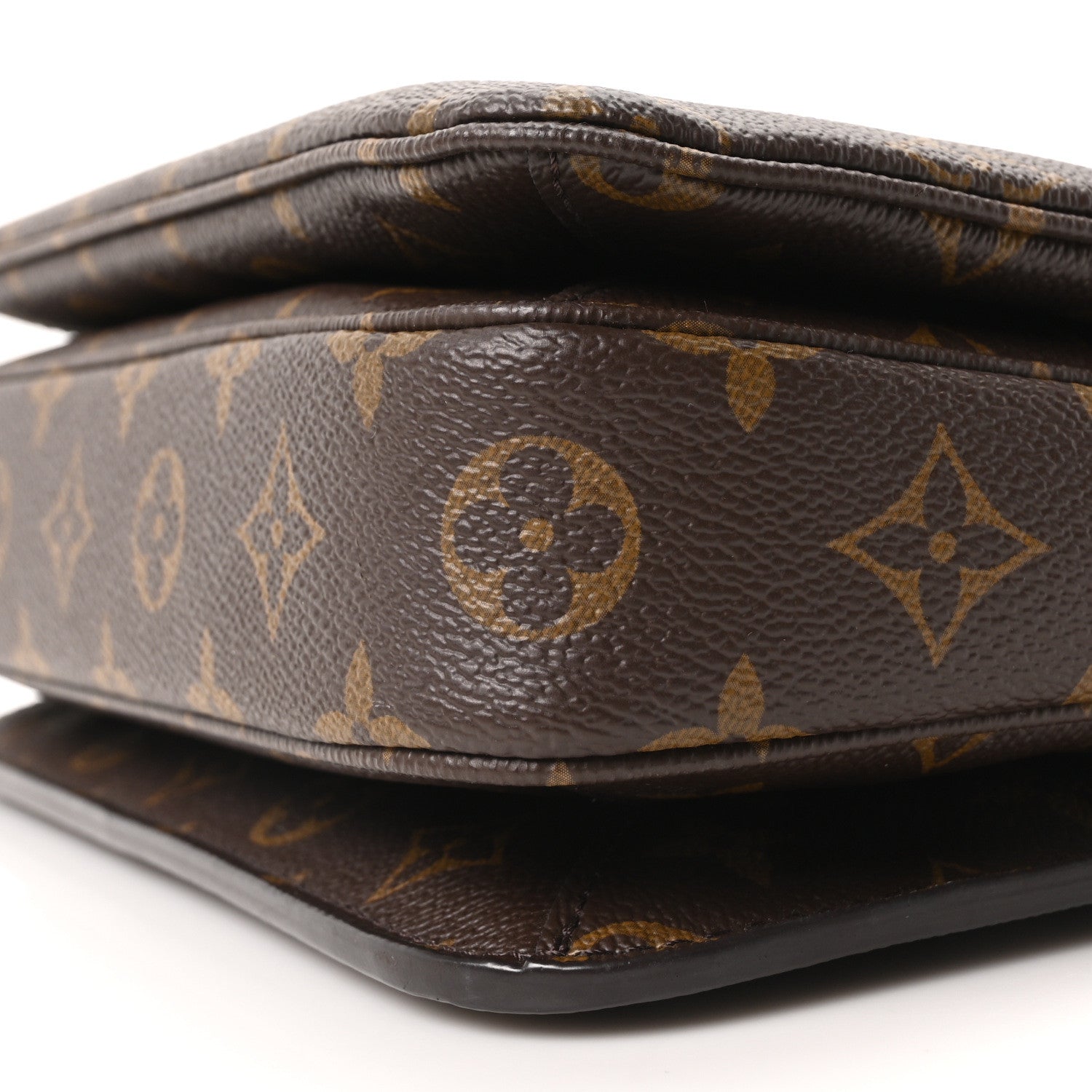 Louis Vuitton Monogram Pochette Metis