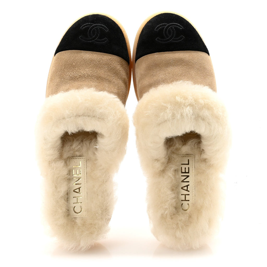 Chanel Suede Shearling CC Cap Toe Mules 36 Beige Black
