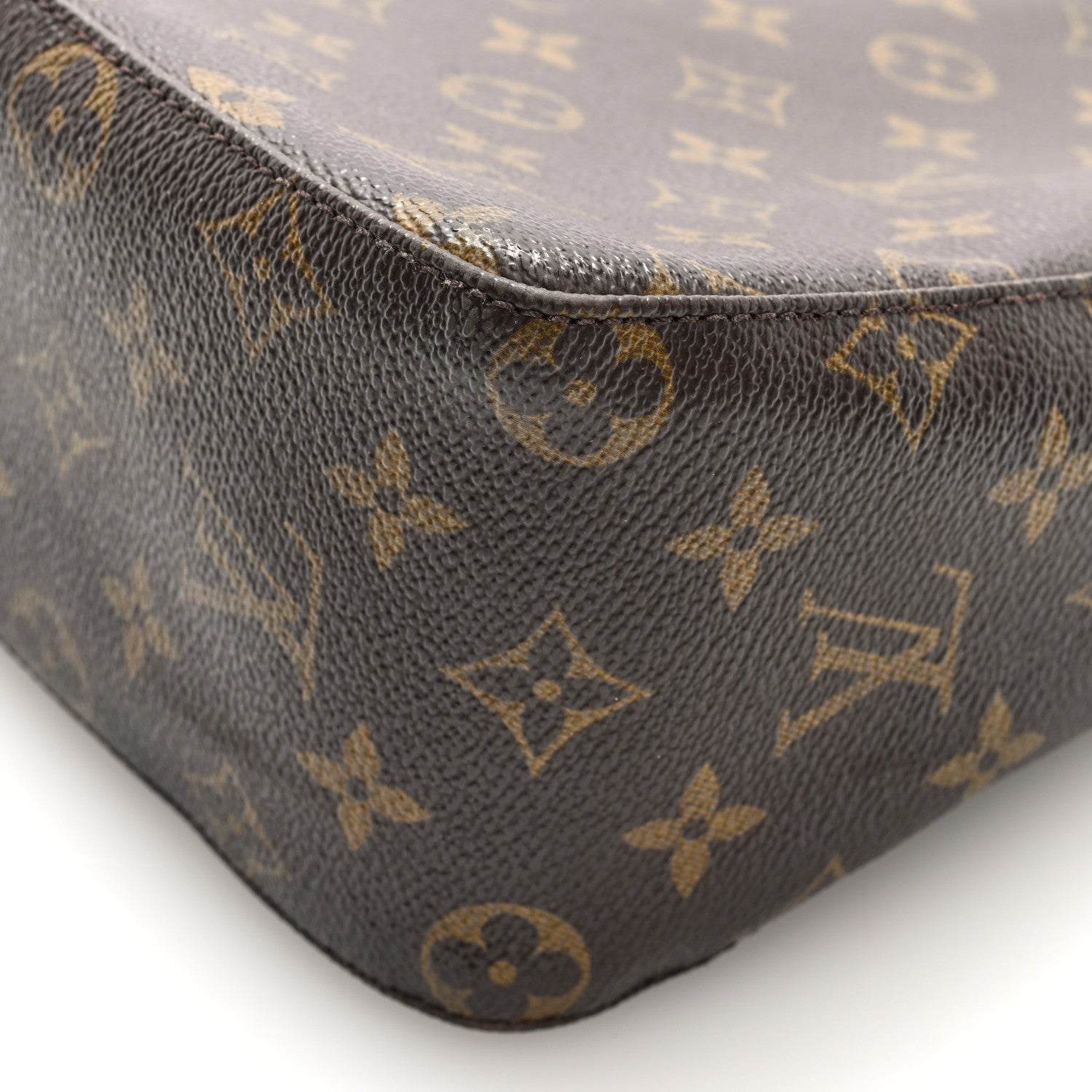 Louis Vuitton Monogram Looping MM