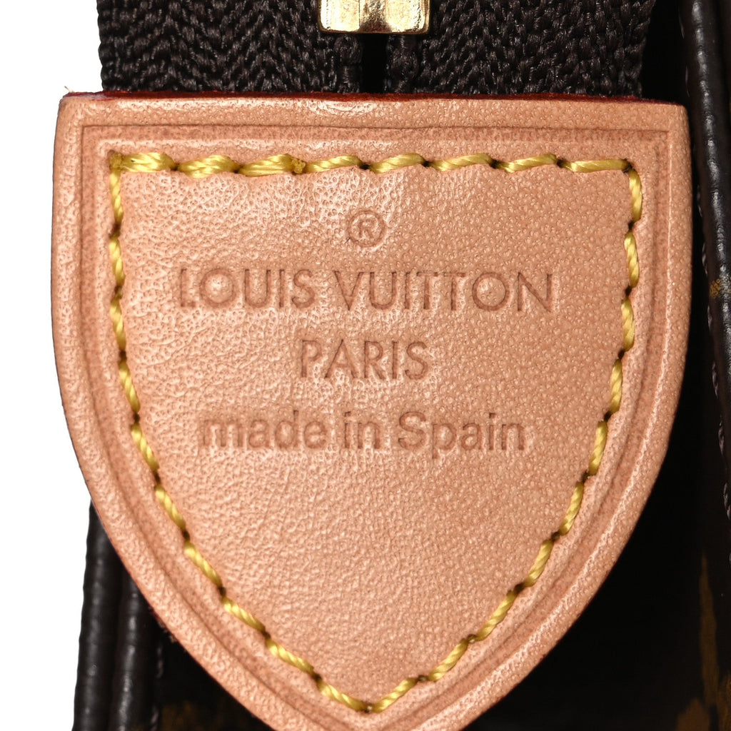 Louis Vuitton Monogram Toiletry Pouch 26