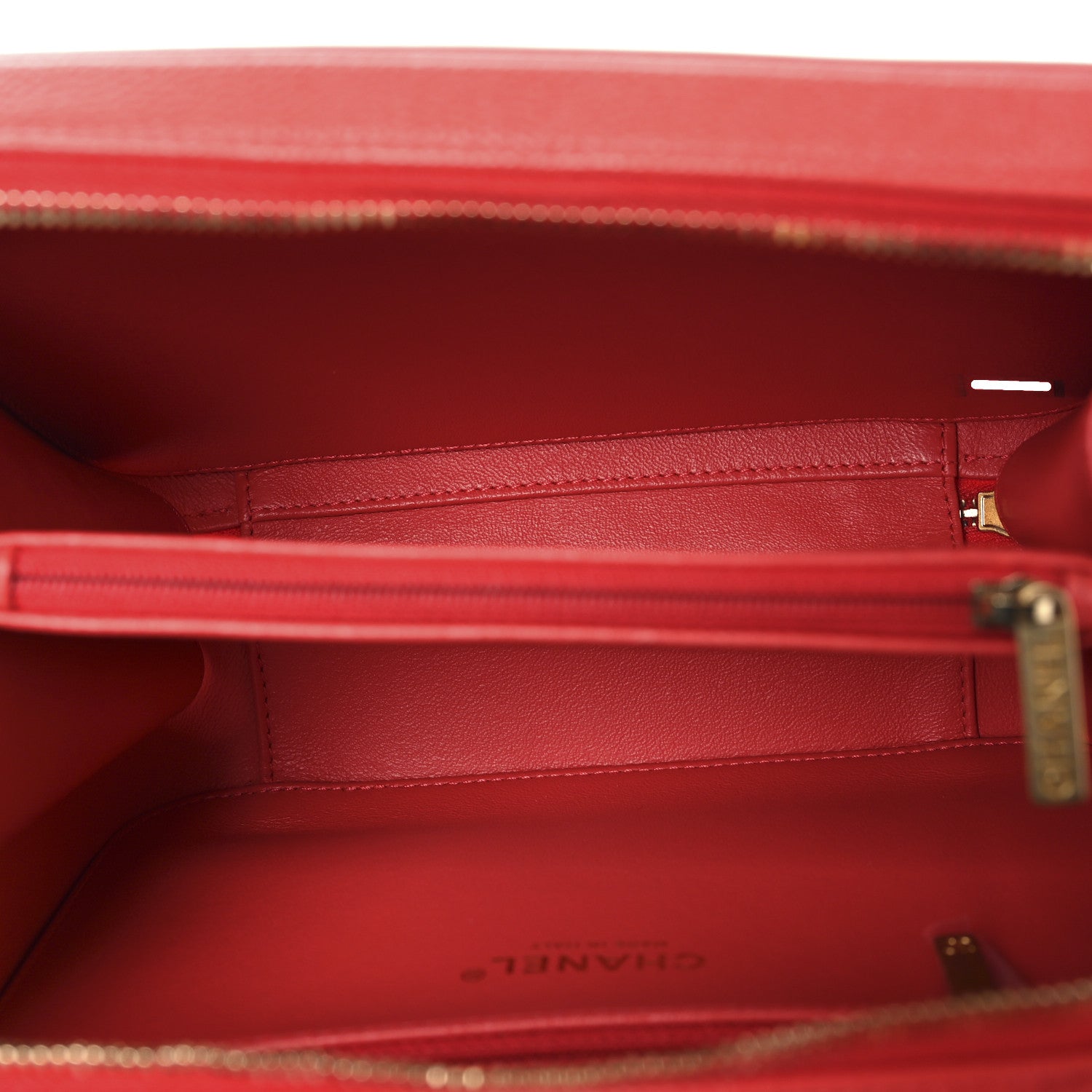 Chanel Caviar Quilted Medium CC Filigree Vanity Case Red