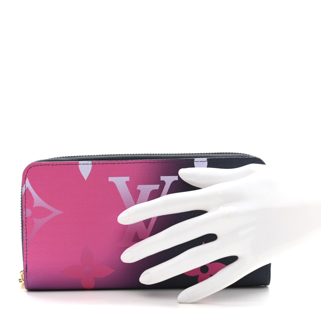 Louis Vuitton Monogram Giant Spring In The City Zippy Wallet Midnight Fuchsia