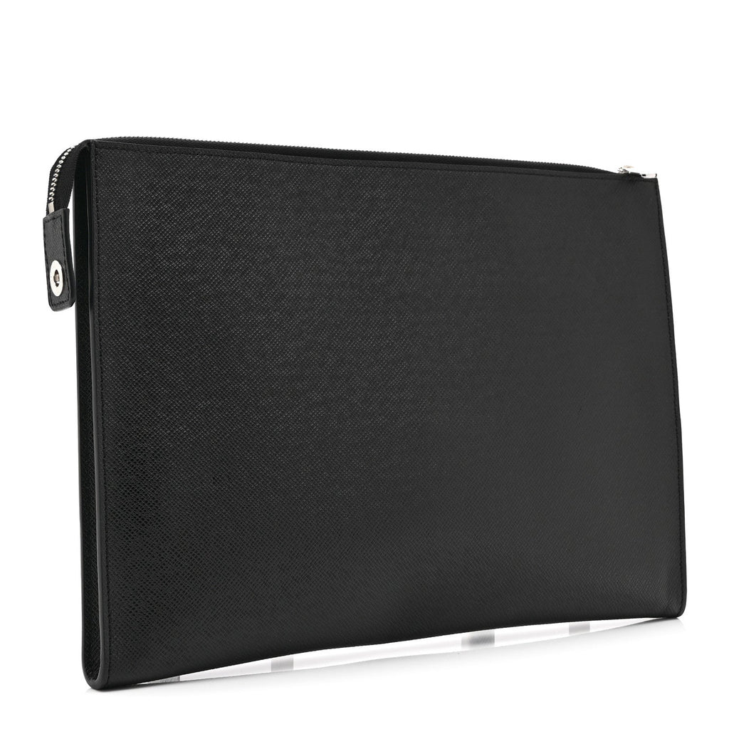 Louis Vuitton Taiga Pochette 24 Heures Black