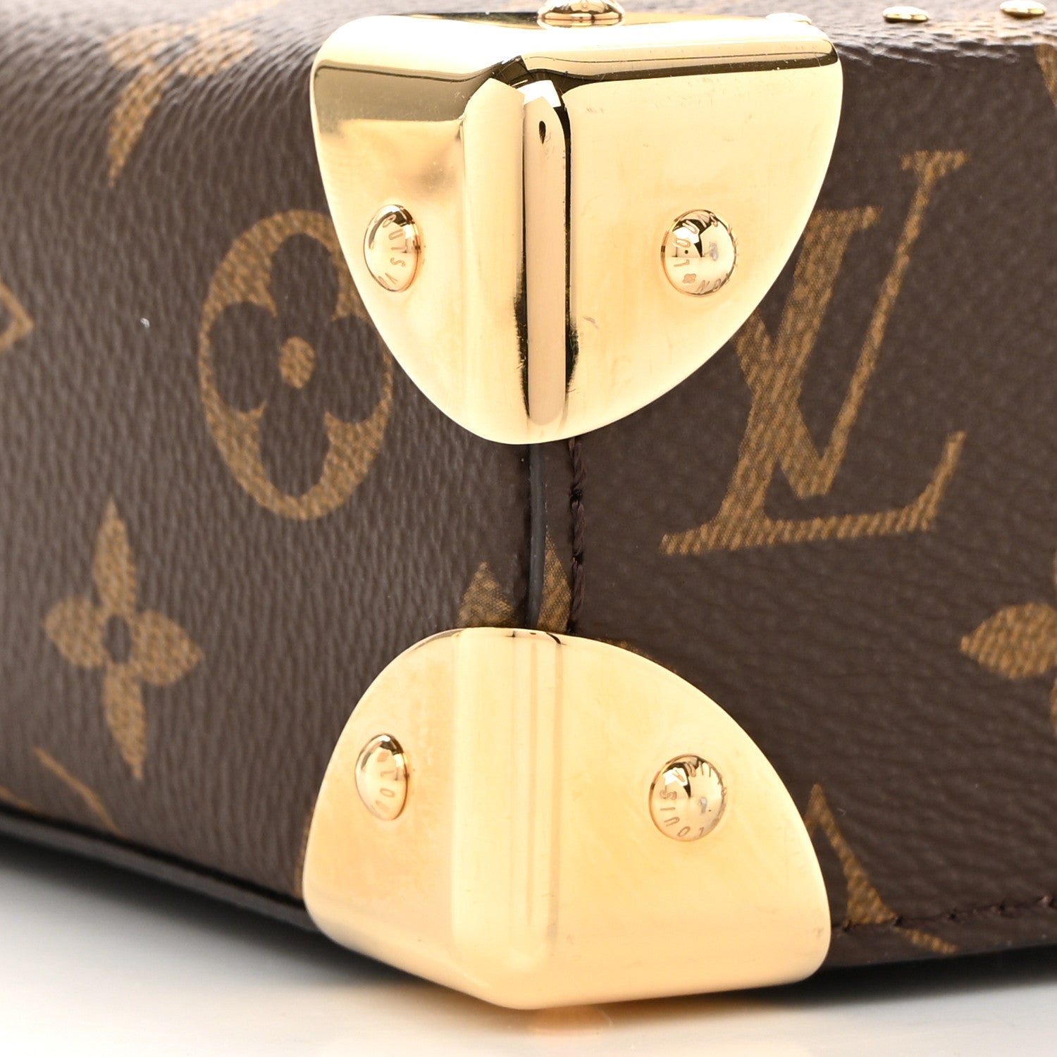 Louis Vuitton Reverse Monogram Camera Box NM