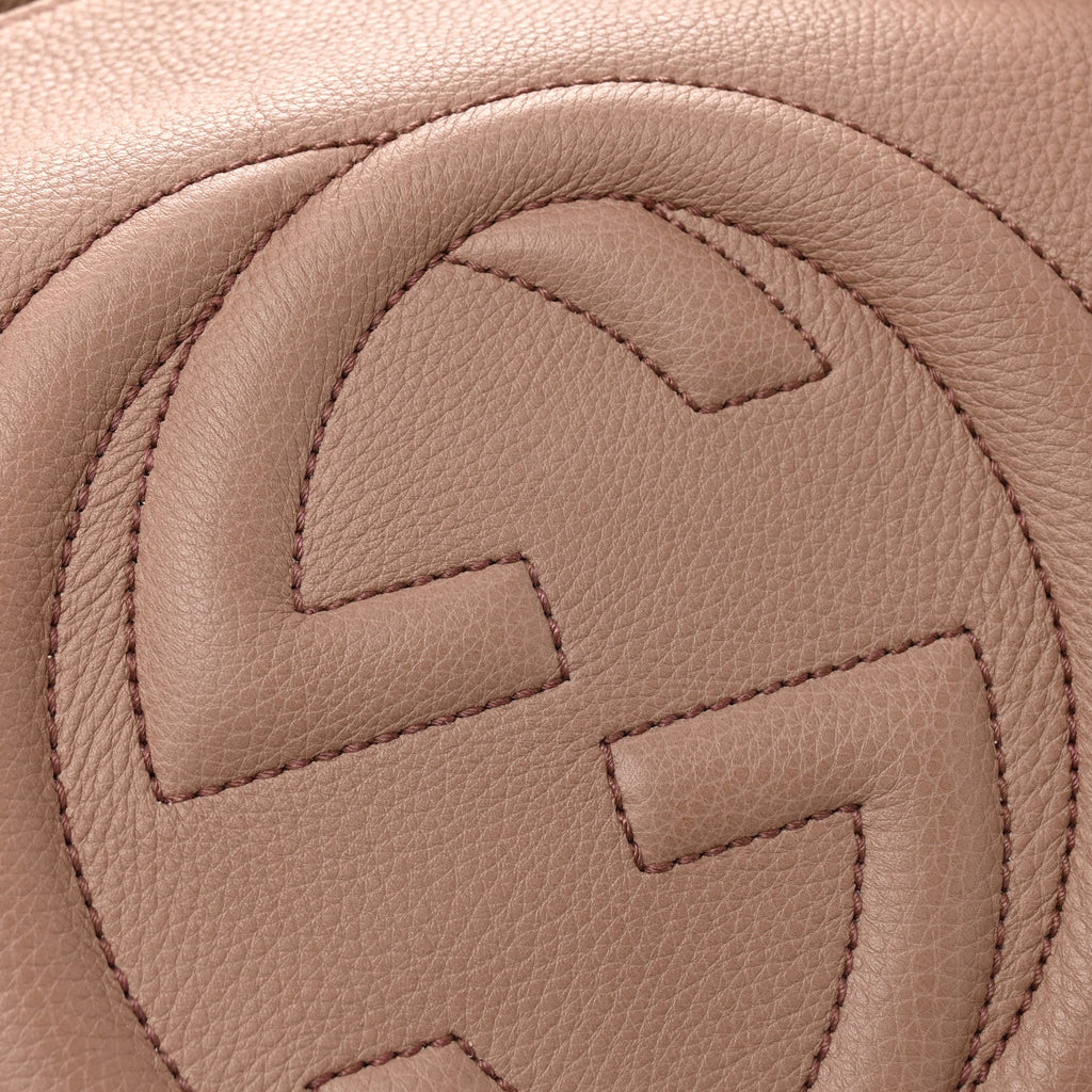 Gucci Pebbled Calfskin Medium Soho Chain Shoulder Bag Camelia