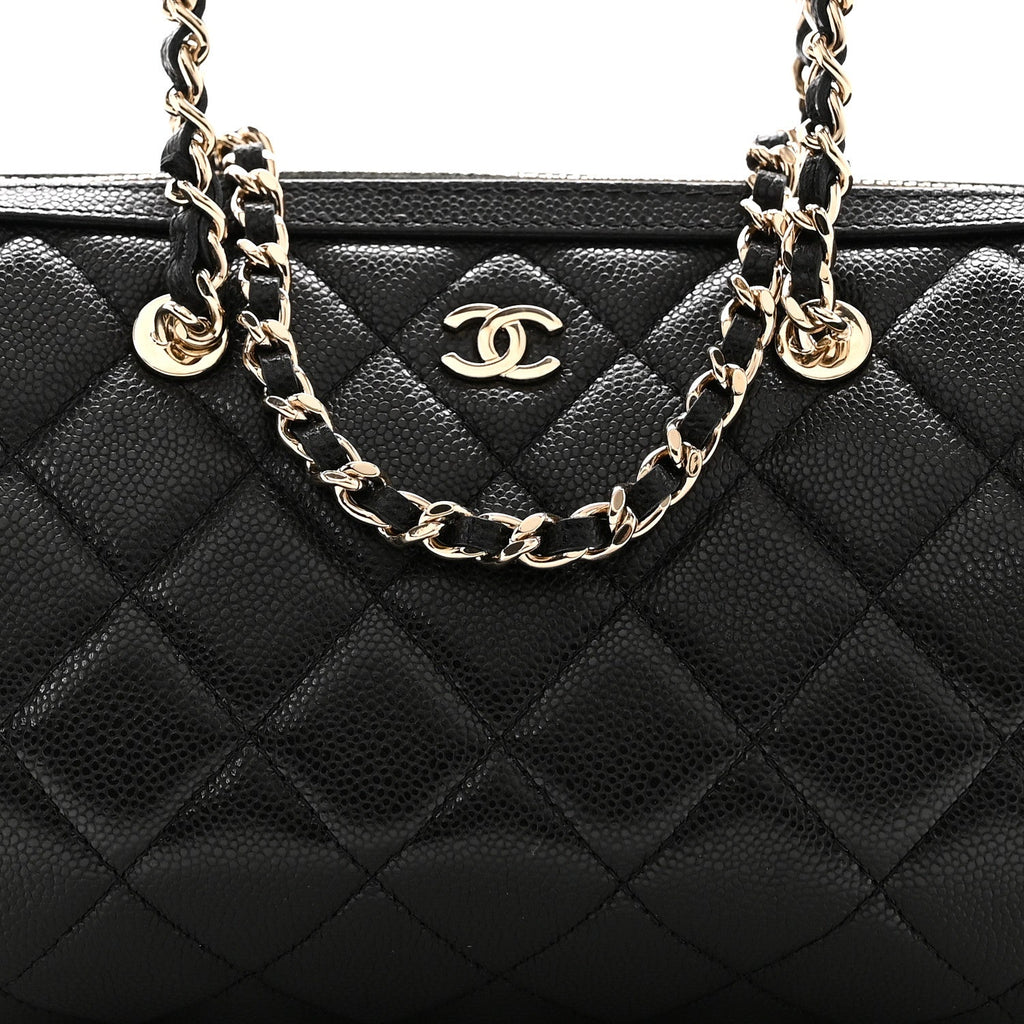 Chanel Caviar Quilted Barrel Clutch With Chain  Black