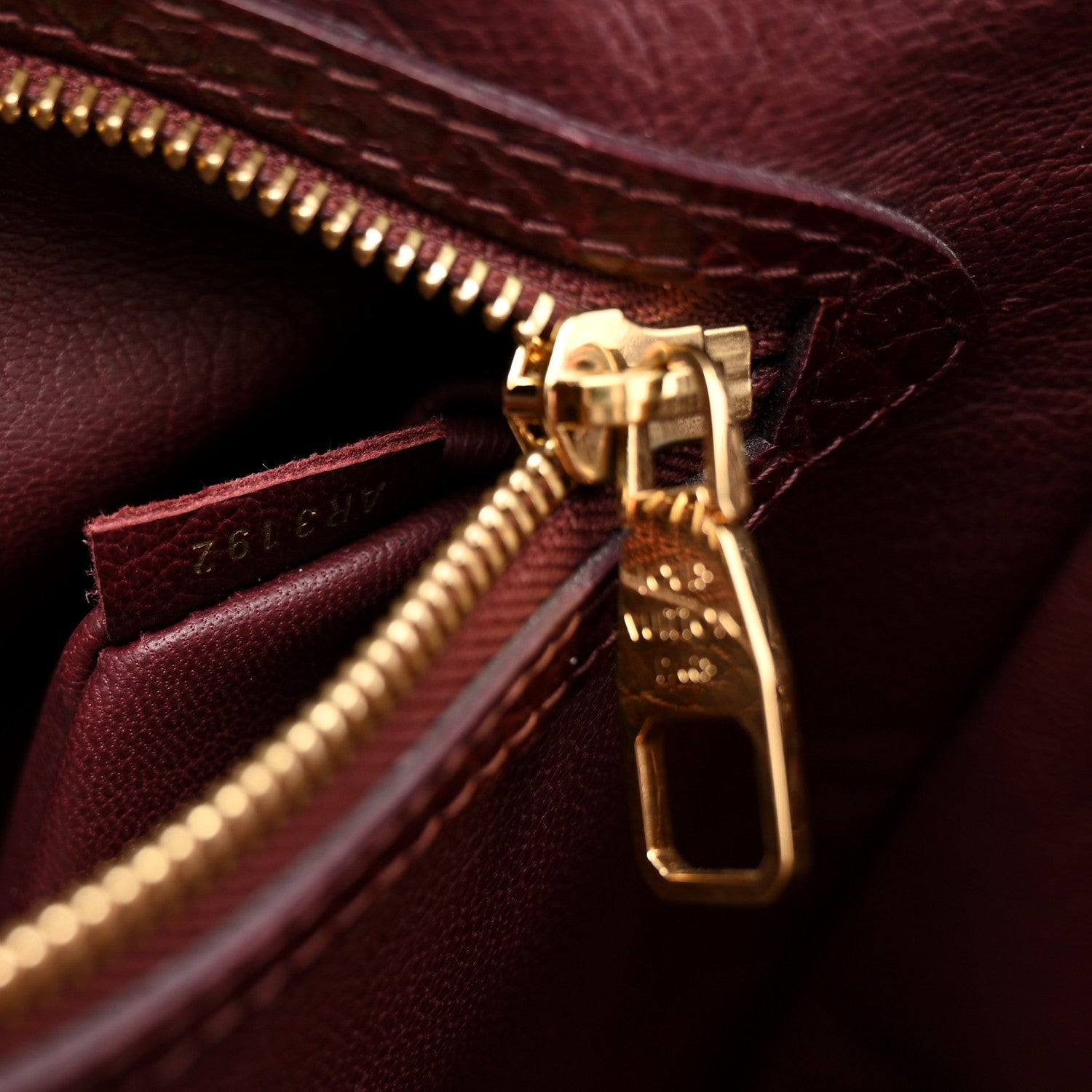 Louis Vuitton Ostrich Lizard Majestueux Tote MM Bordeaux