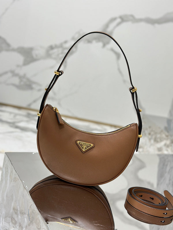 Prada Bags - 660