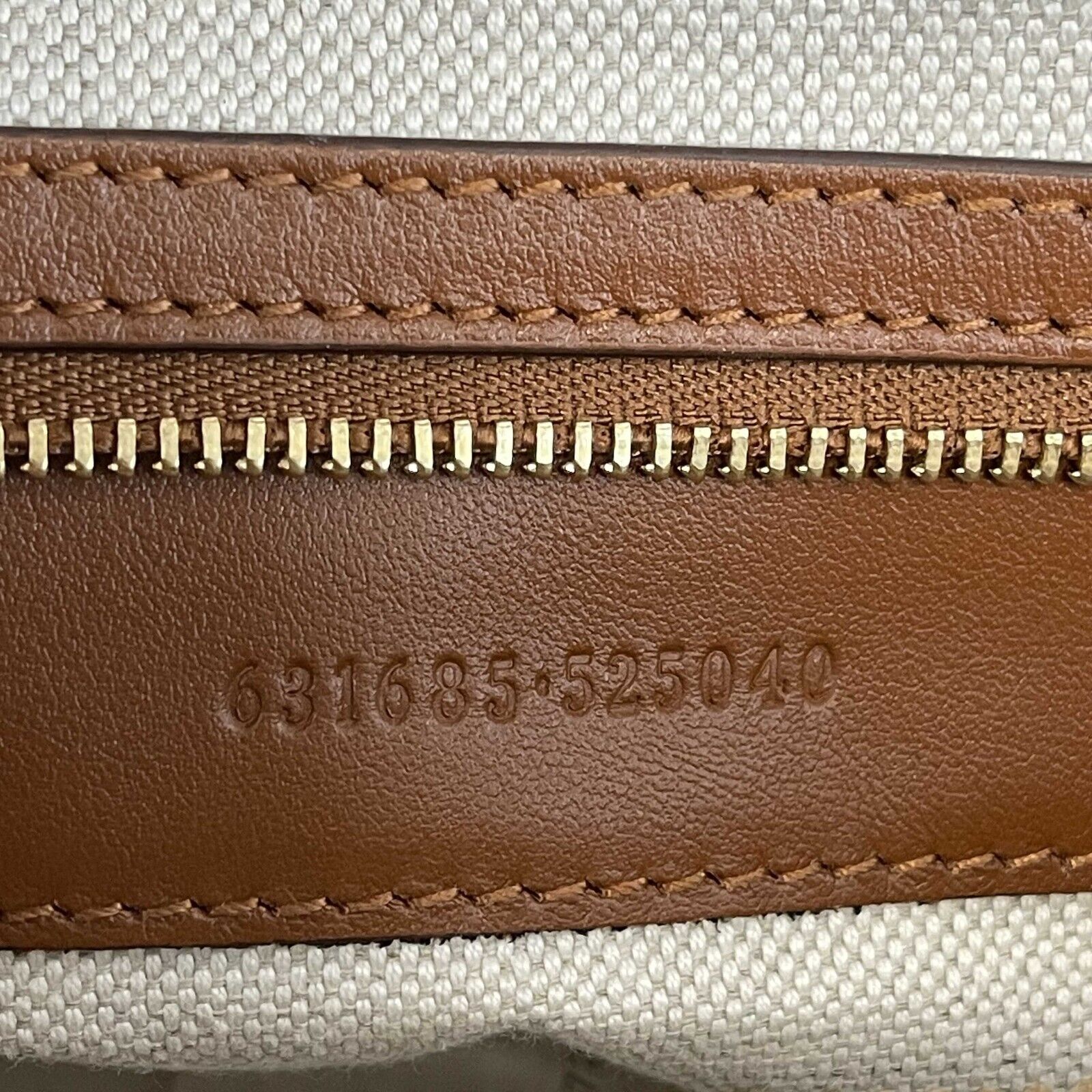 GUCCI - NEW Embossed GG Matelasse Brown Shoulder Tote