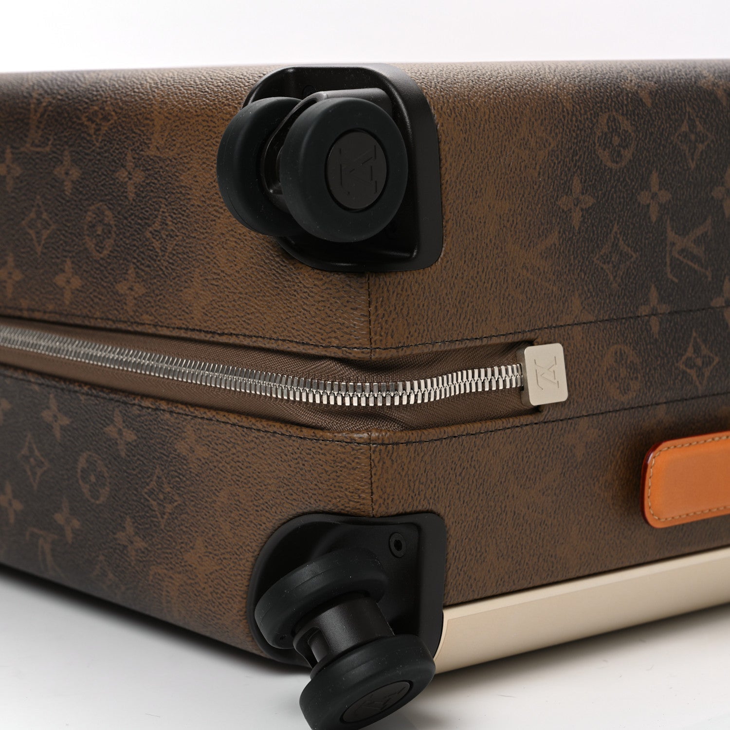 Louis Vuitton Monogram Dust Marque Horizon 55