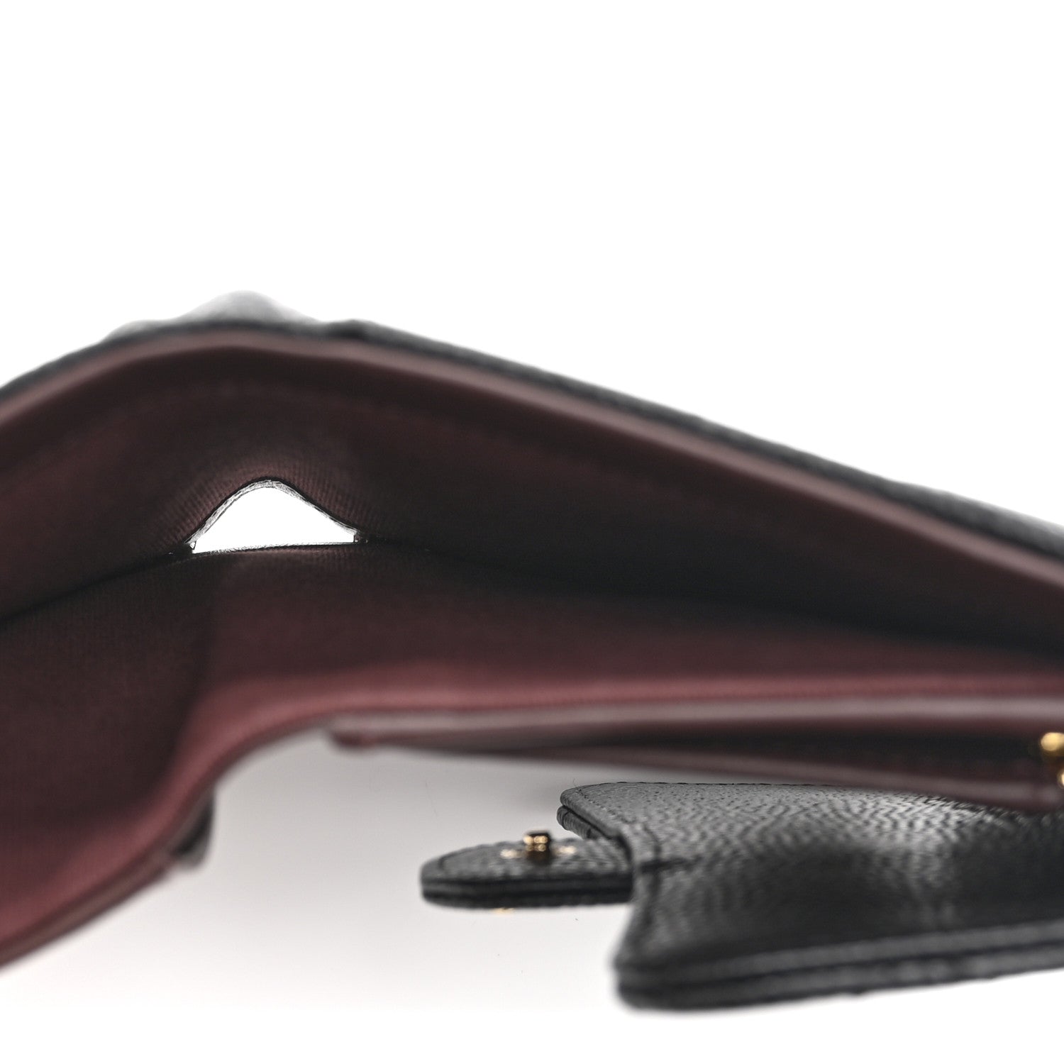 Caviar Quilted Medium Flap Wallet Black