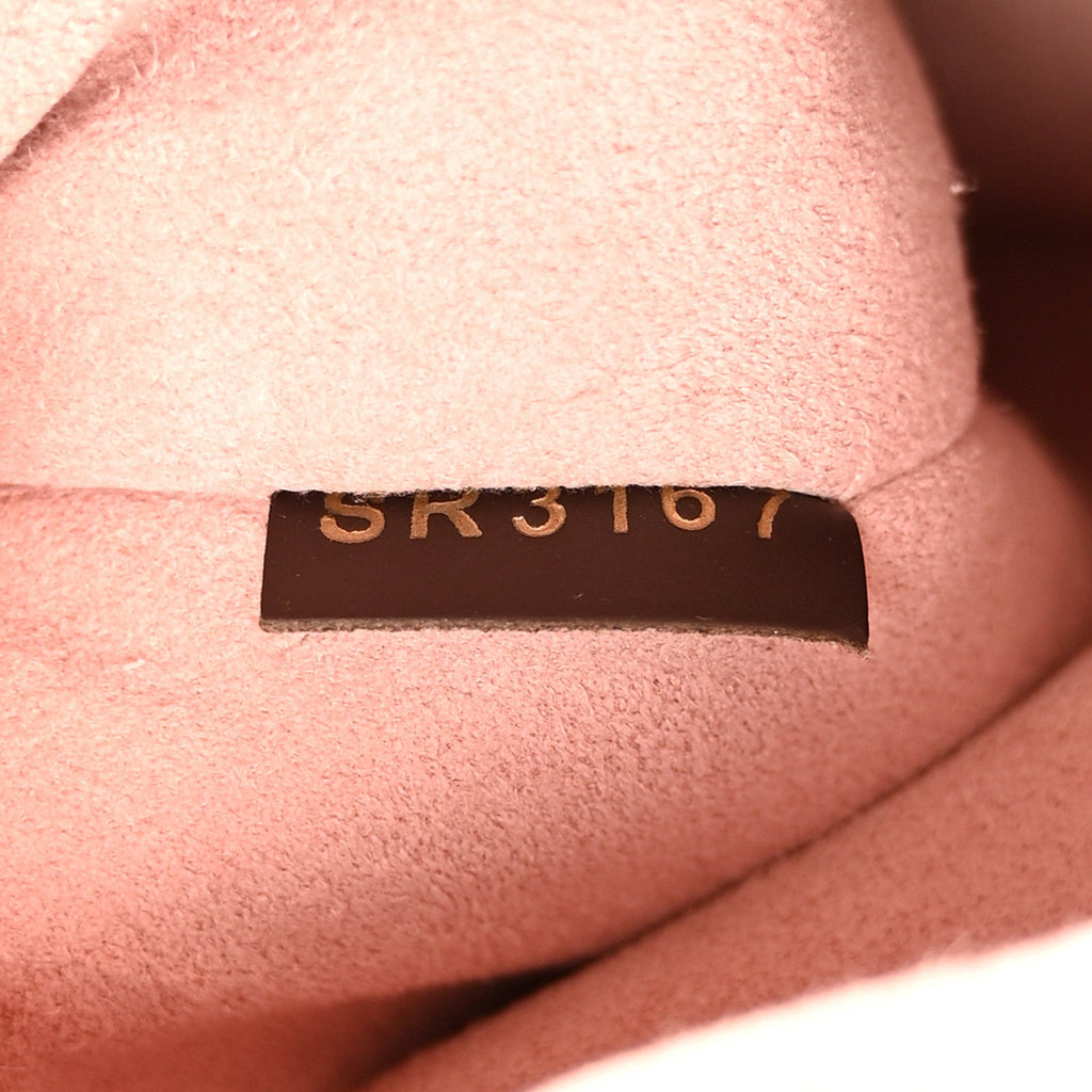 Louis Vuitton Damier Ebene Cuir Taurillon Brittany Magnolia