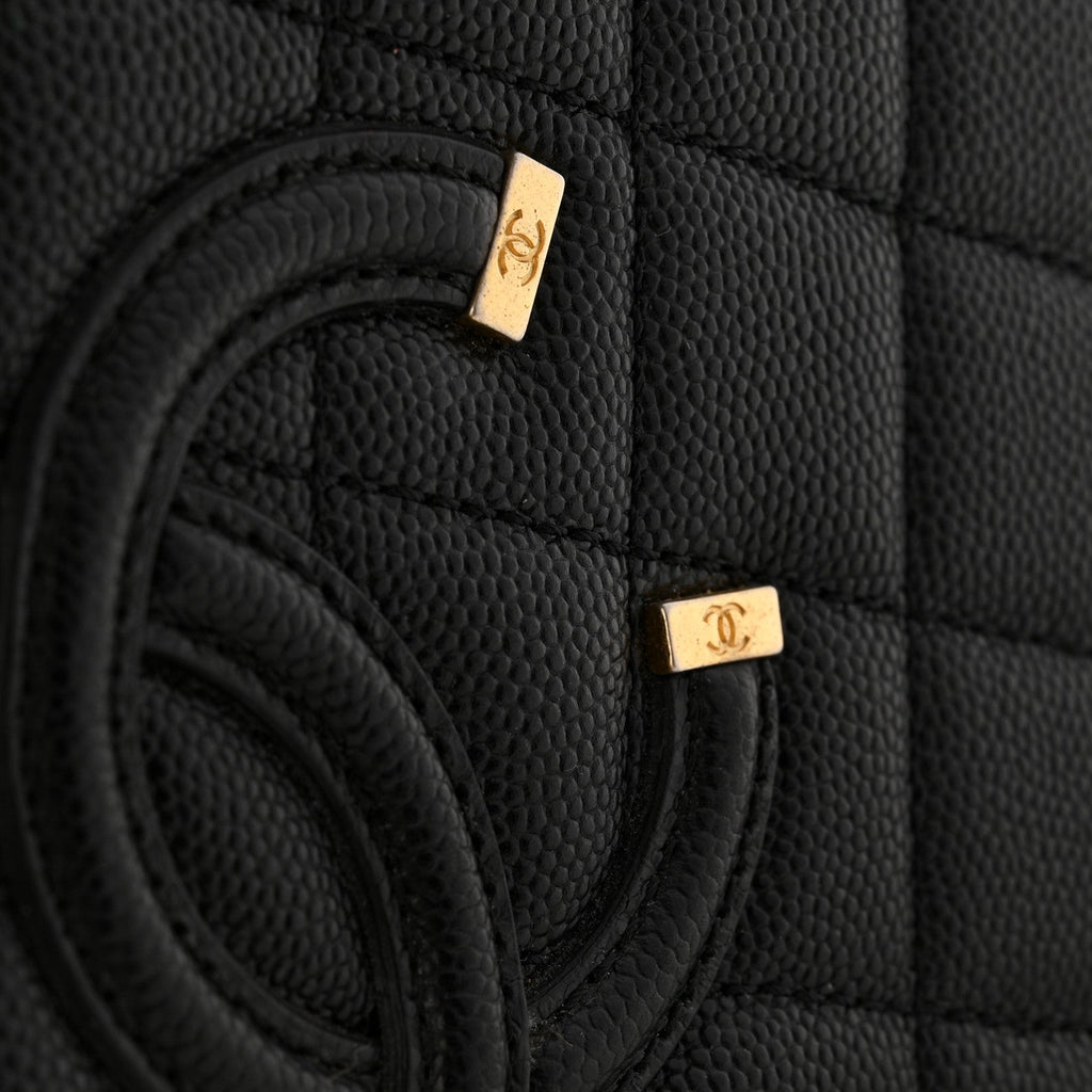 Chanel Caviar Quilted Medium CC Filigree Vanity Case Black