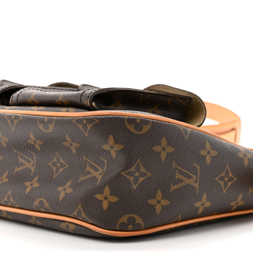 Louis Vuitton Monogram Hudson GM