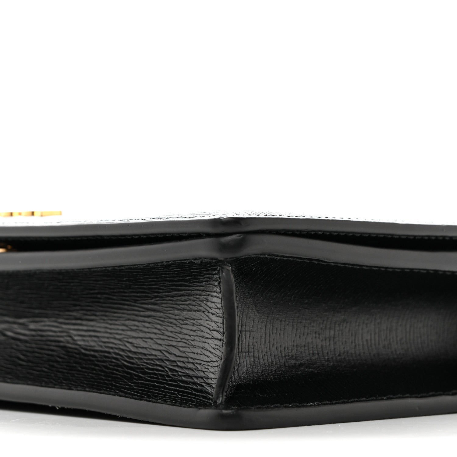 Gucci Textured Calfskin Script Logo Wallet On Chain Black