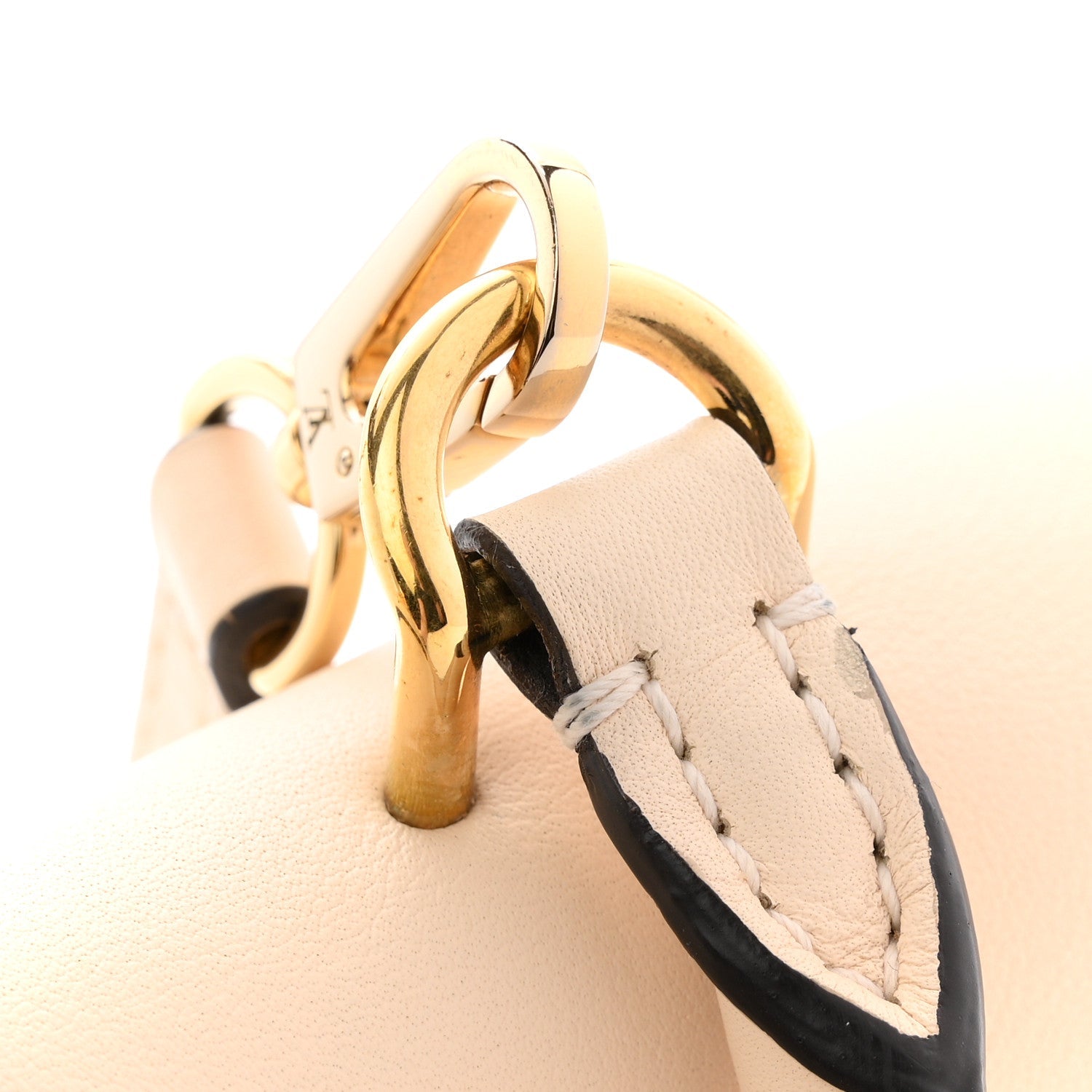 Louis Vuitton Monogram Locky BB Creme